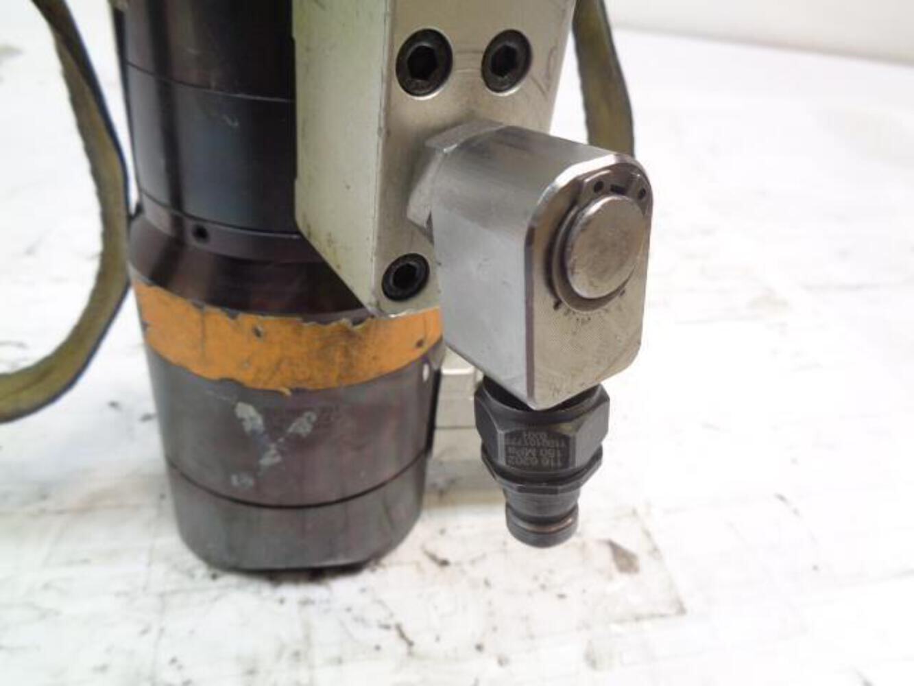 DAMAGED ATLAS COPCO 8434220064 WTB M36 TENSIONER 10MM STROKE 678.25 TON 10″ R10