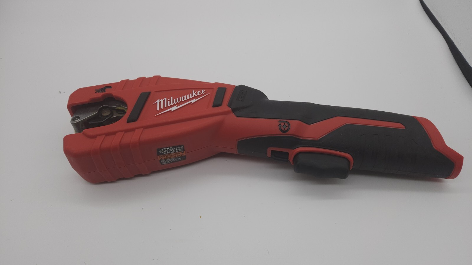 Cordless Copper Tubing Pipe Cutter 12-Volt M12 Portable Light Weight (Tool-Only)
