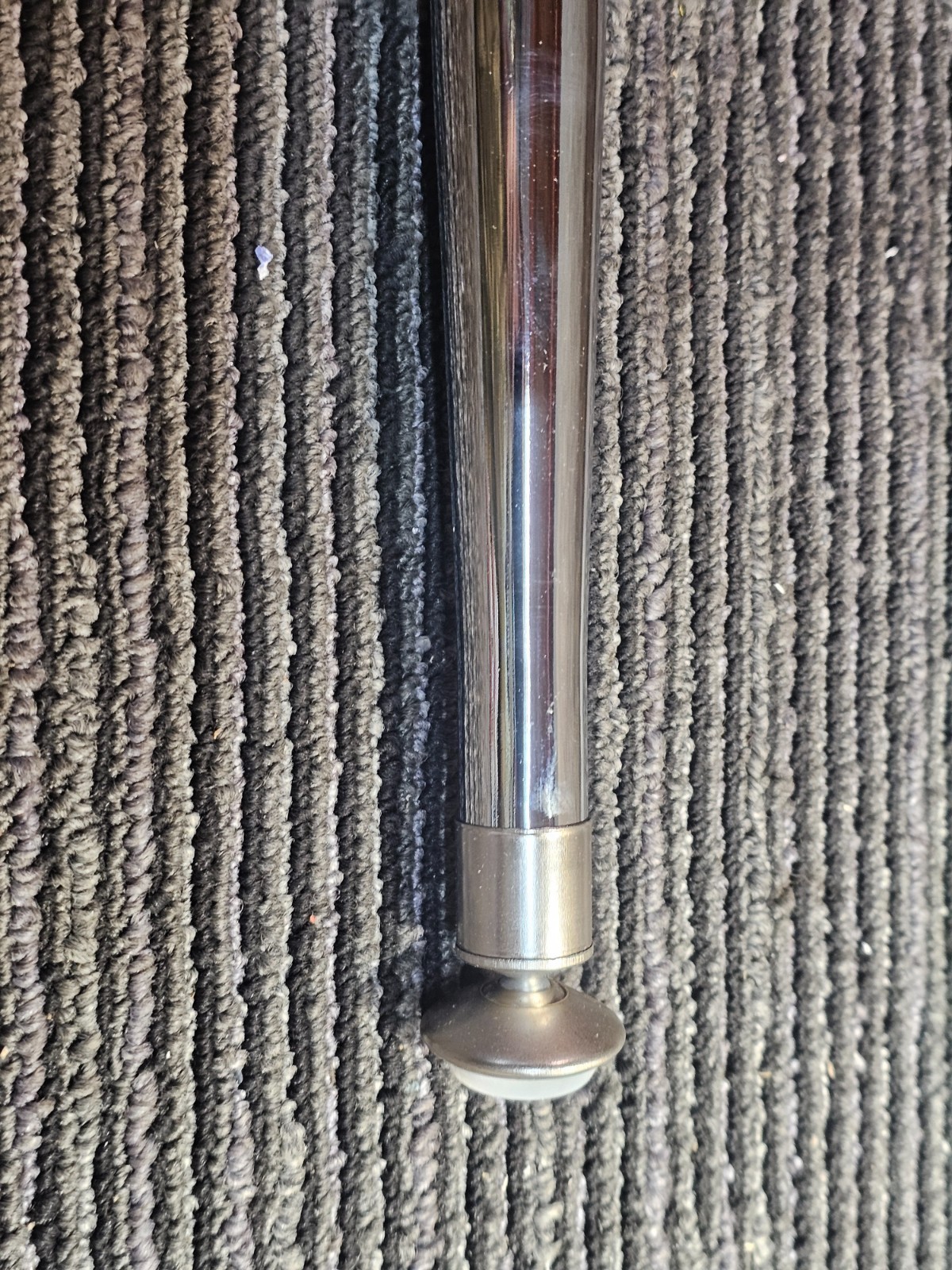 (QTY 4) Tapered Metal Table Leg 20″ 847 254 016 711 Black / Chrome Adjustable