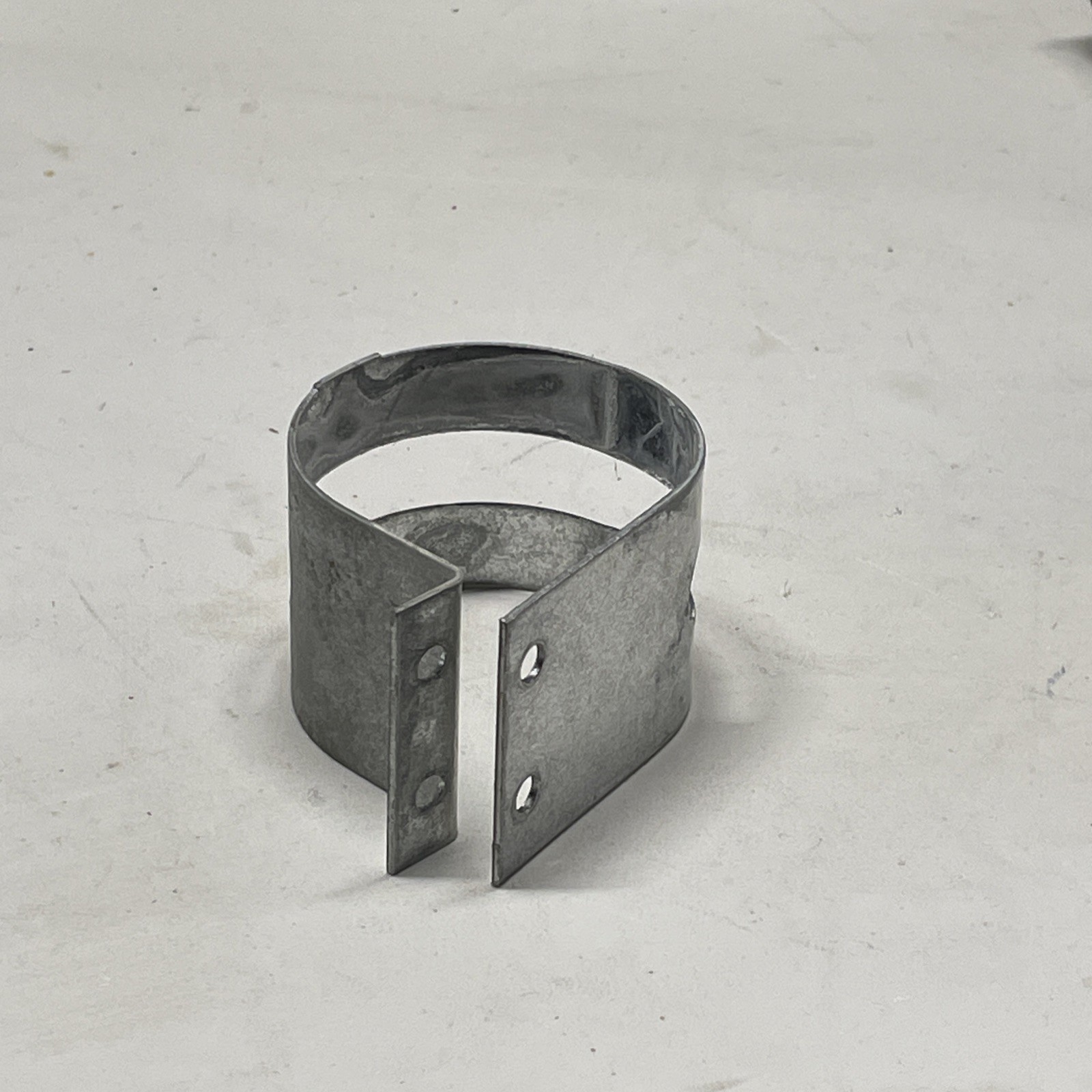 Used Carrier 317739-302 Dual Capacitor Strap 2” Inch Diameter