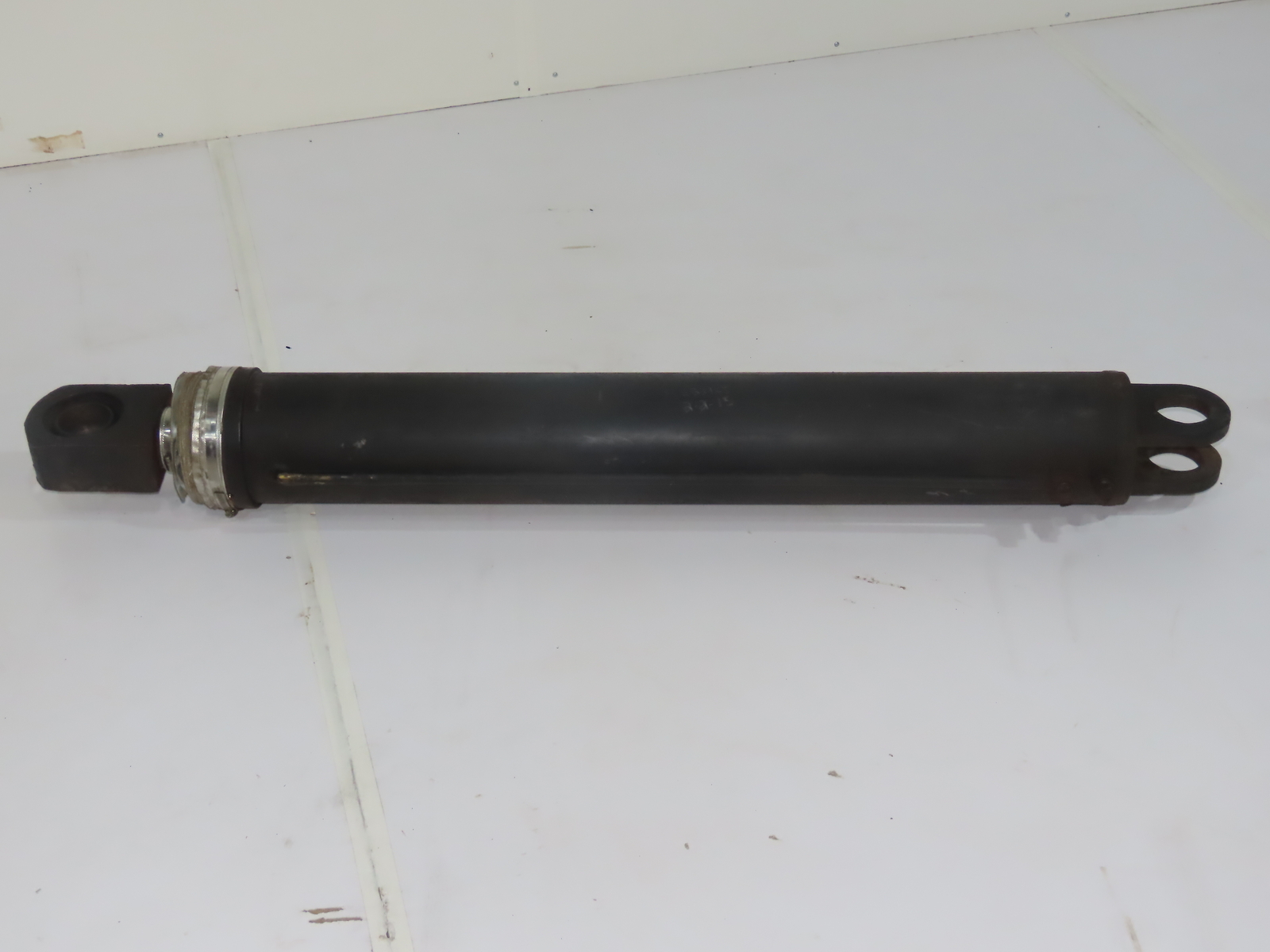 ABB N/A 6″X32″X3″ High temp Hydraulic Cylinder 6″ Bore 32″ Stroke