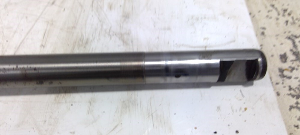 John Deere Upper Rear Feedroll Shaft HXE101171