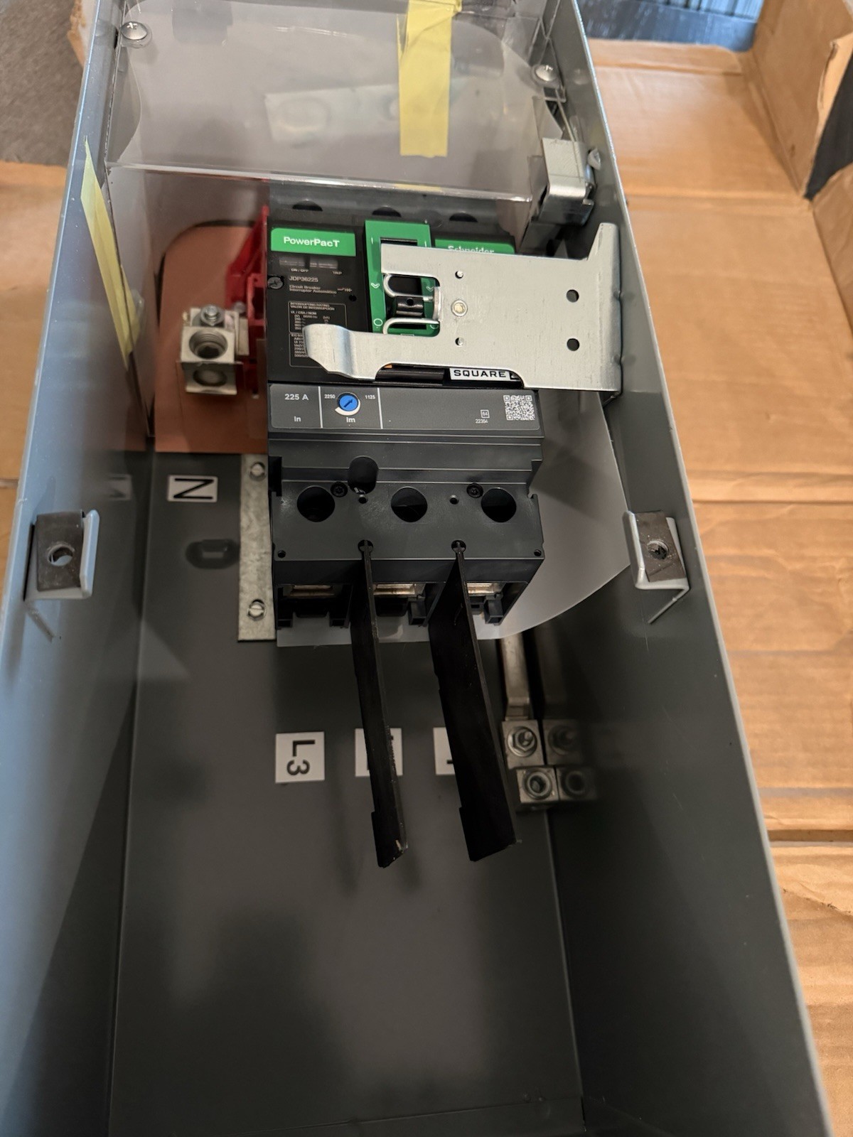 Square D/ Schneider I-Line Busway Plug-in-Unit 225A ,3Phase, 4Wire,600V