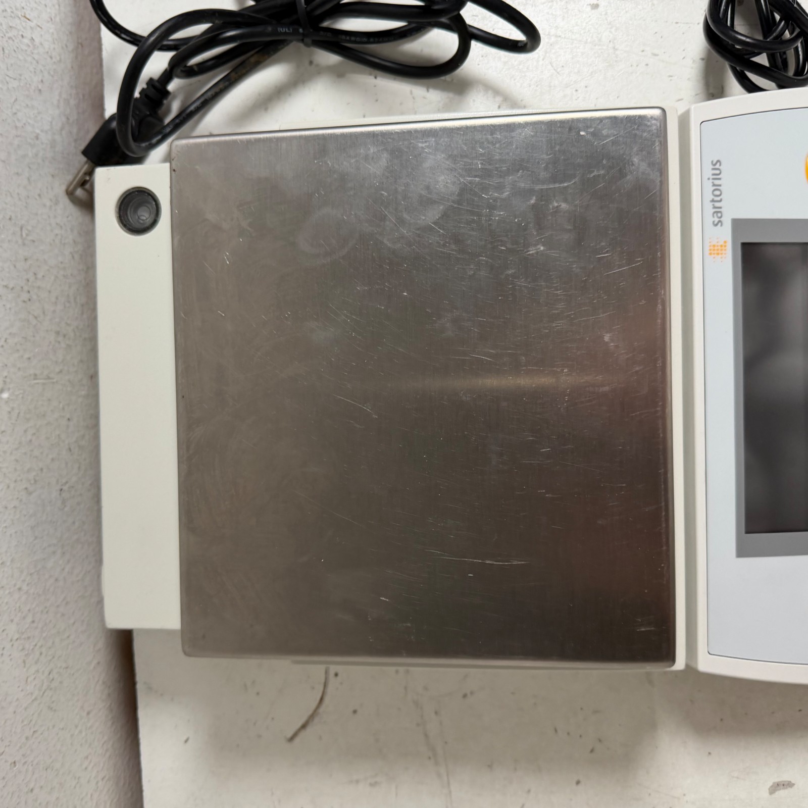 Sartorius LA12000S Beige Professional High-Capacity Top-Loading Precision Scale