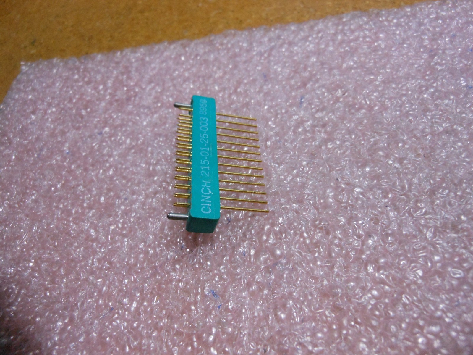 CINCH CONNECTOR PART # 215-01-25-003 NSN 5935-01-005-9640