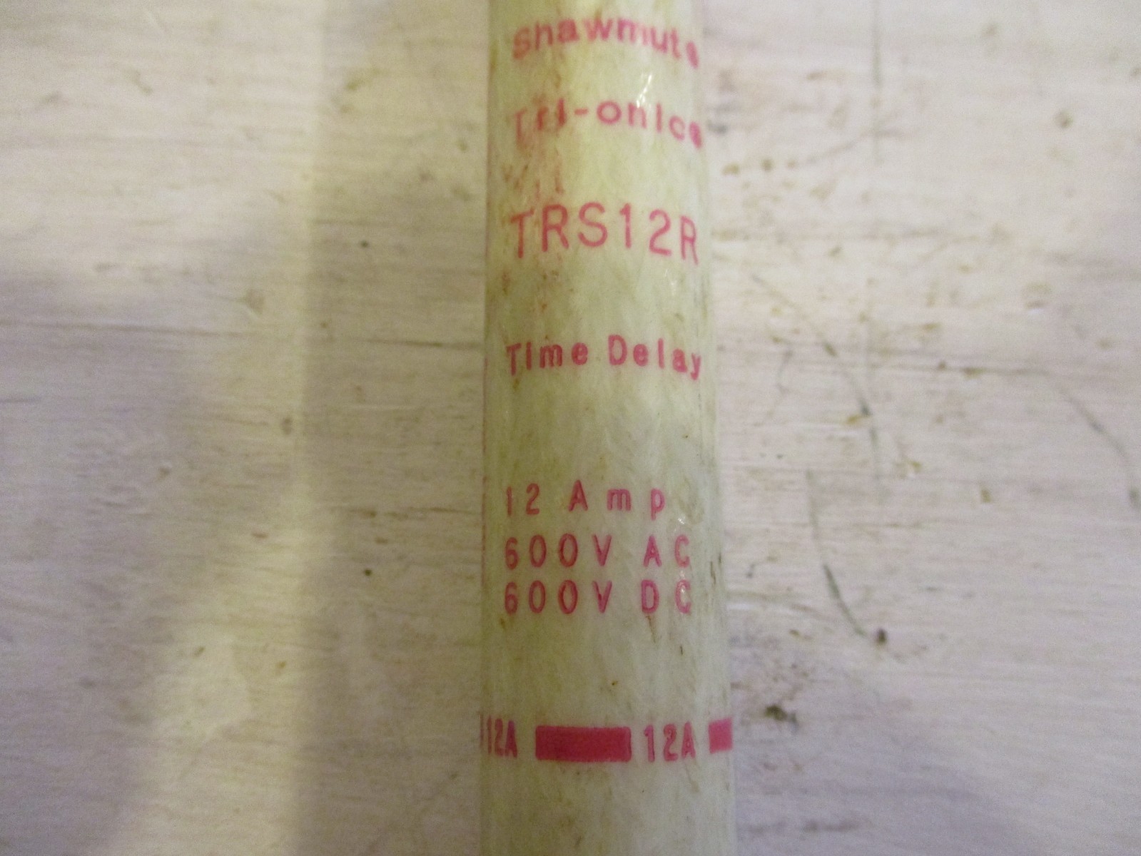 TRS12R Gould 12amp fuse. 13/16″ OD x 5″ long. Time delay. 600vac/dc