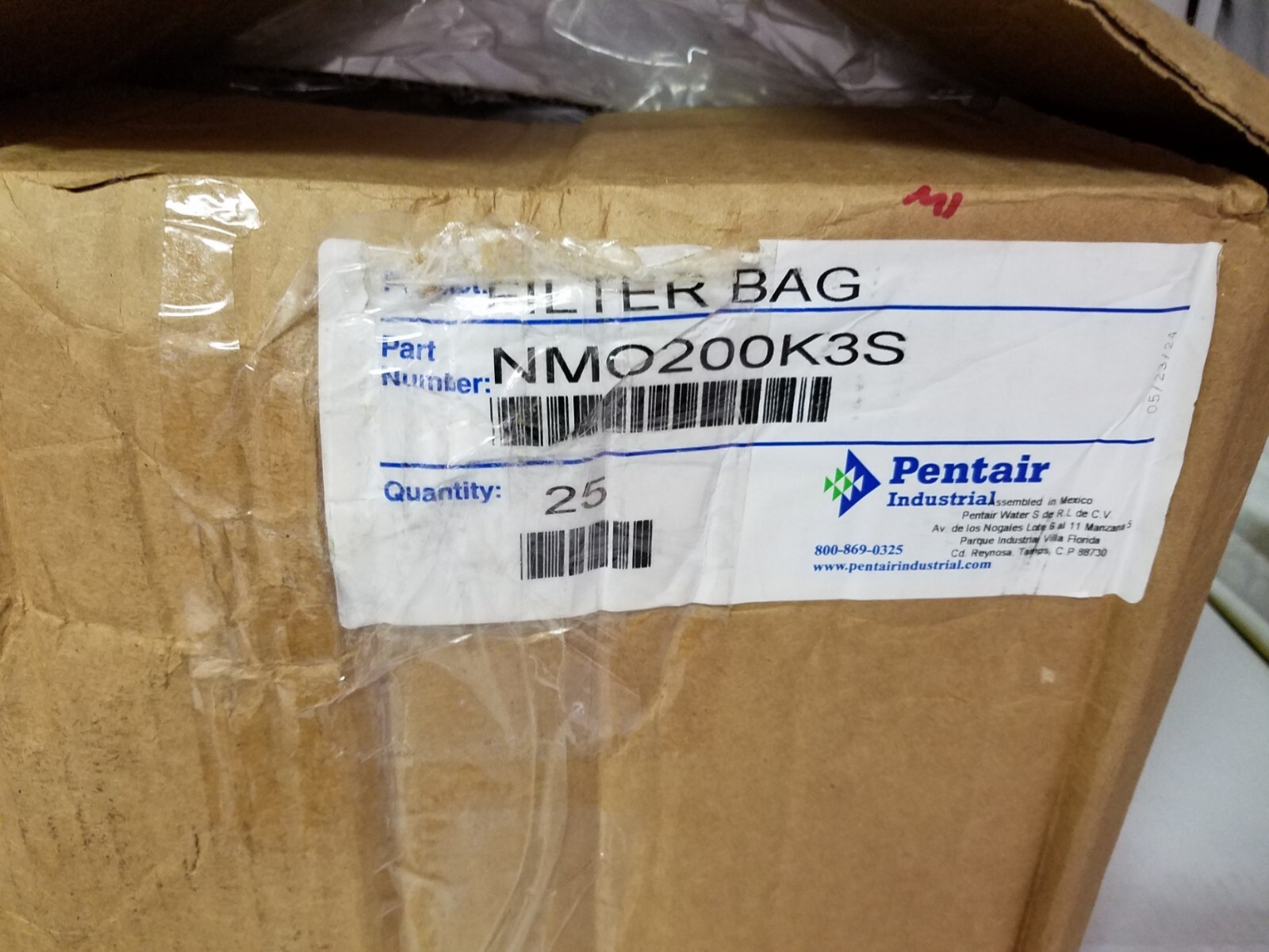 Pentair 200 Micron,Sz 3,30 GPM Max Flow, High Flow Bag Filter NMO200K3S-(25 PK)