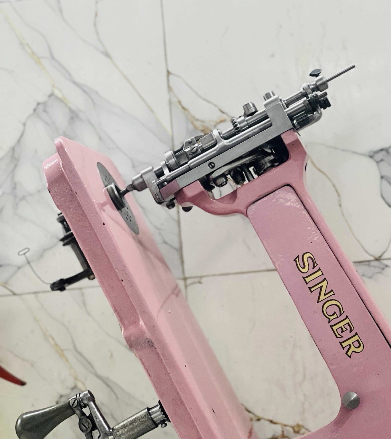 Singer 114w103 Chain stitch & Moss Stitch Embroidery Machine head only