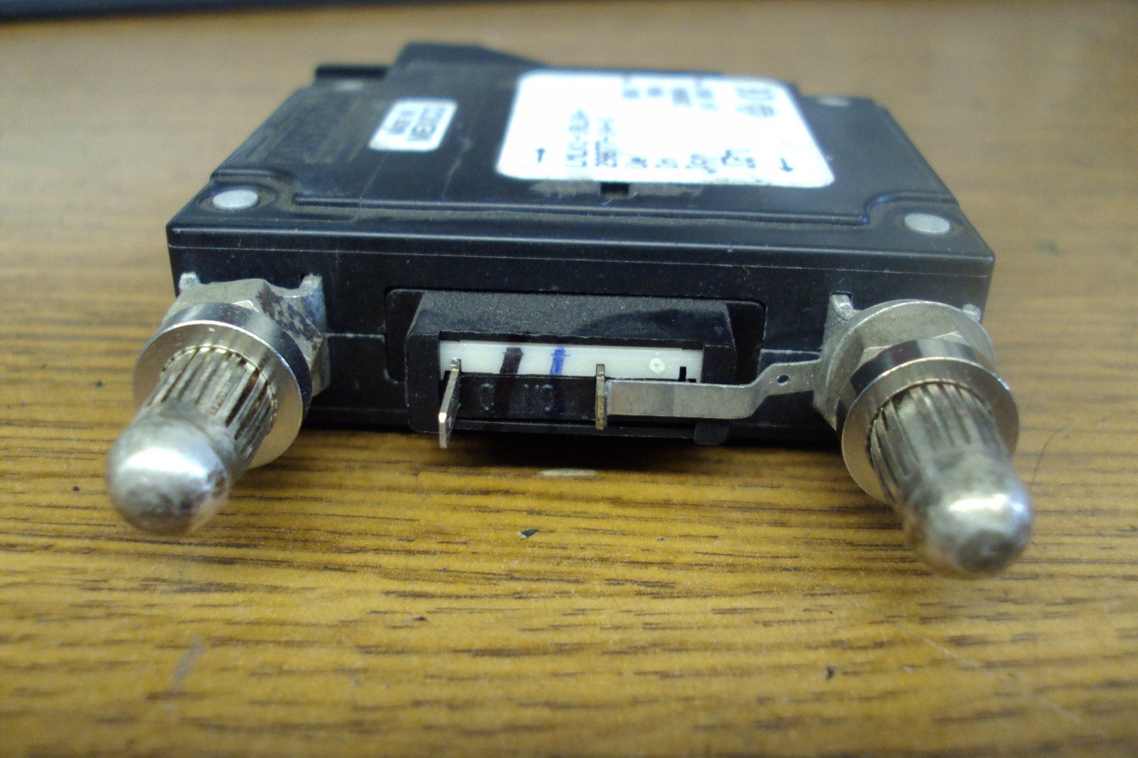 New Airpax LMLK1-1RLS4-29877-14-V 90A 80V Bullet Circuit Breaker B46