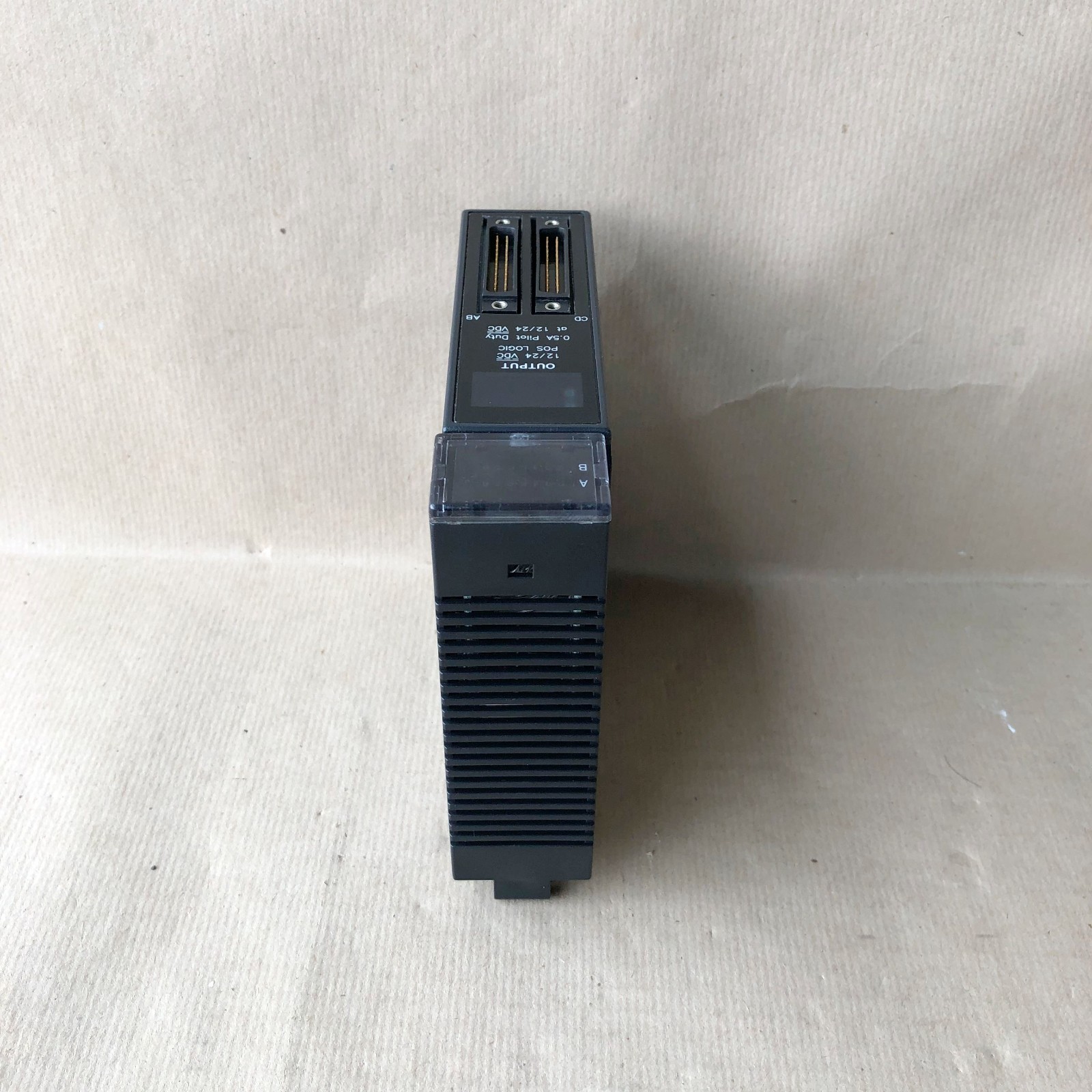 GE FANUC IC693MDL753K OUTPUT MODULE 12/24VDC