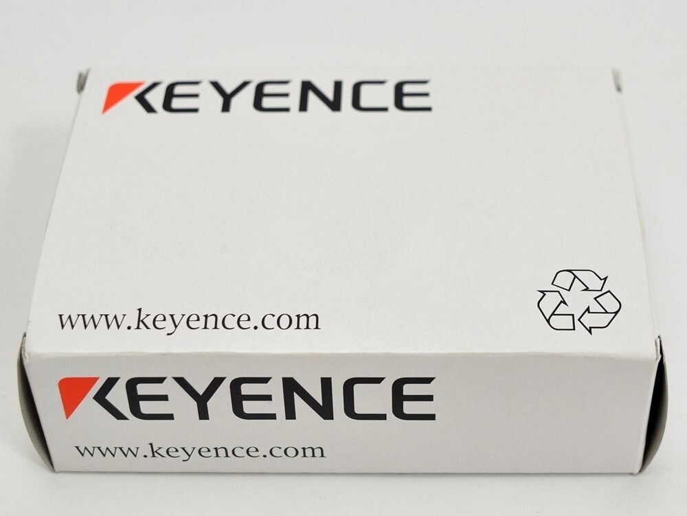 In Stock Keyence LR-TB5000C All Purpose Laser Sensor Switch LRTB5000C New Japan