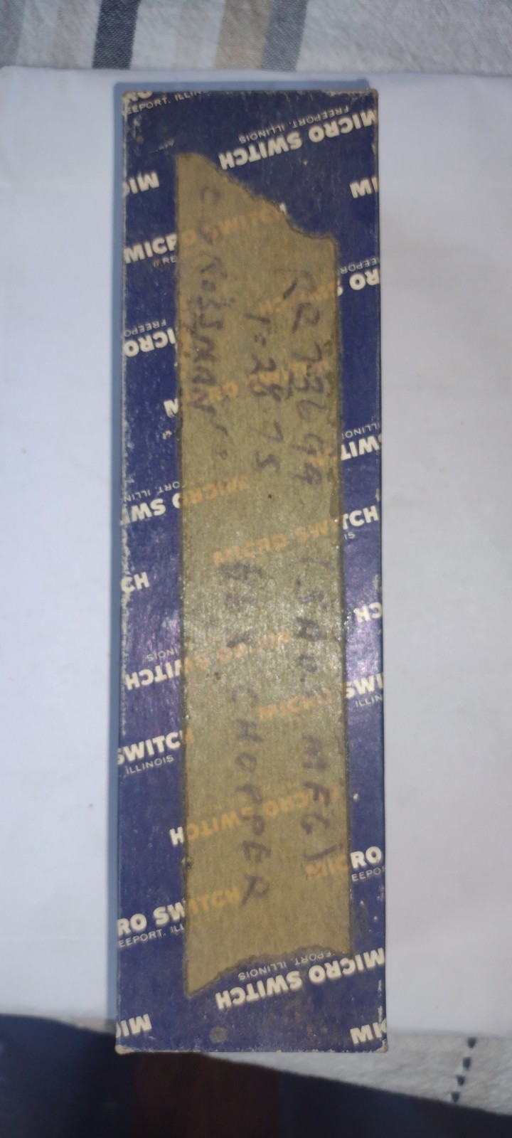 Micro Switch 5ML1 End Roller Limit Switch, New Old Stock In Original Box