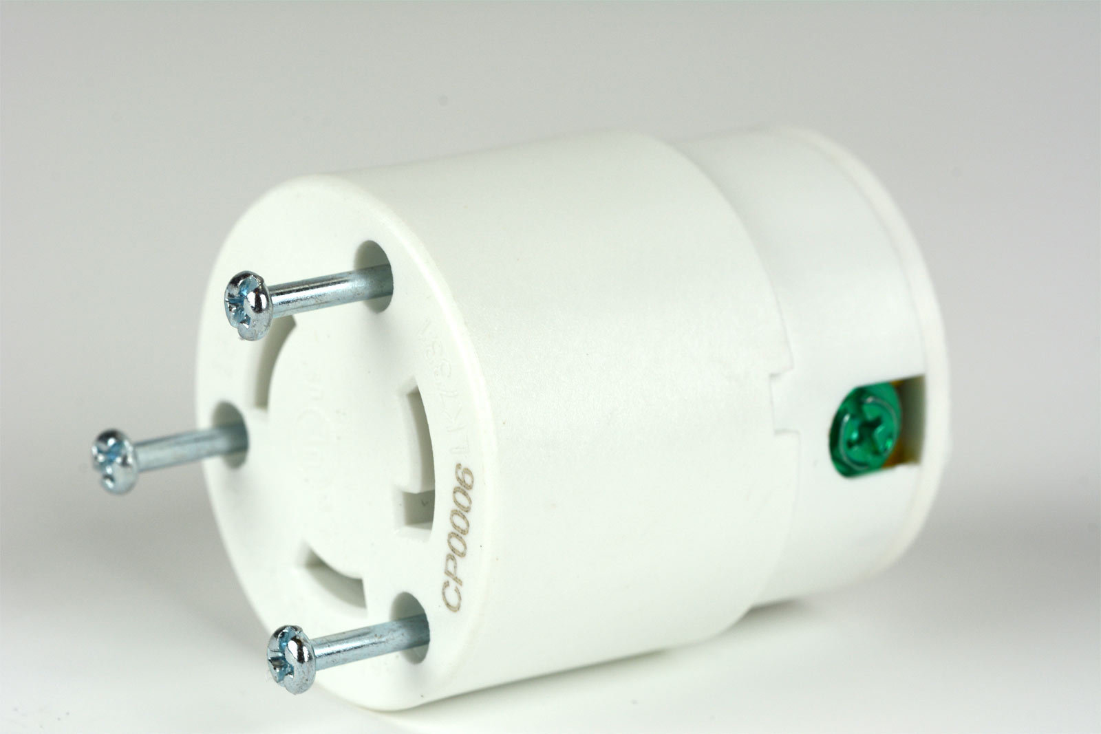 TEMCO NEMA L5-30C Female Plug 30A 125V Locking UL Listed for Generator RV Camper