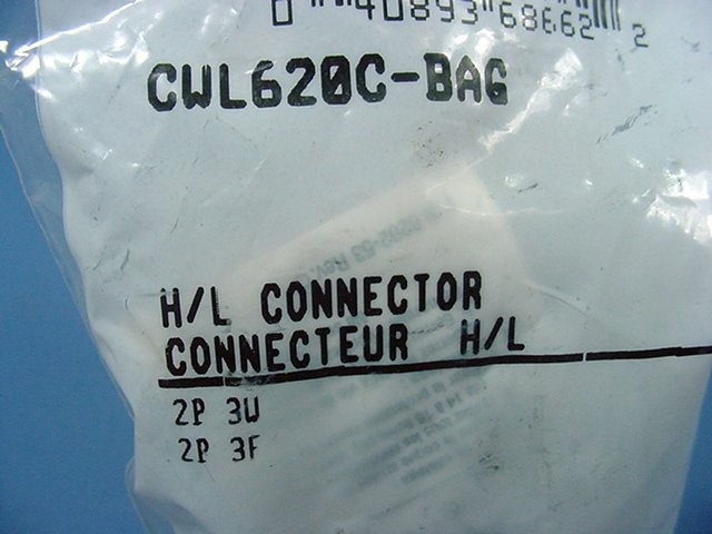Cooper Turn Locking Connector Twist Hart-Lock NEMA L6-20R 20A 250V CWL620C