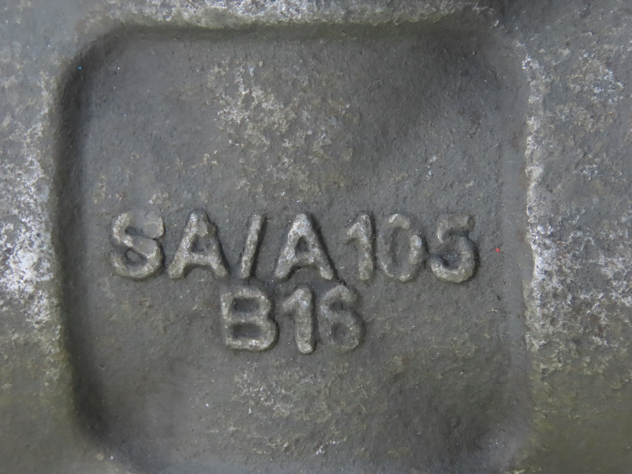 SA/A105 B16 2″ NPT Malleable Black Iron Cross Pipe Fitting 4-Way Female