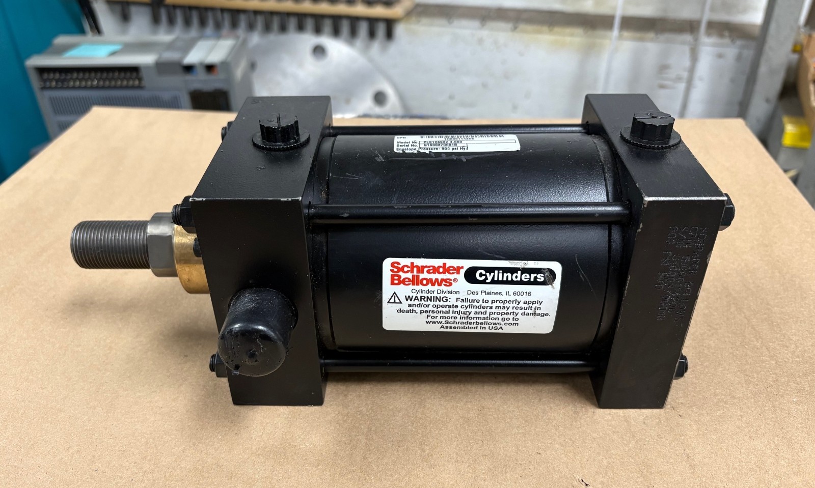 SCHRADER BELLOWS PLE126922 4.000 HYDRAULIC CYLINDER 900 PSI NEW