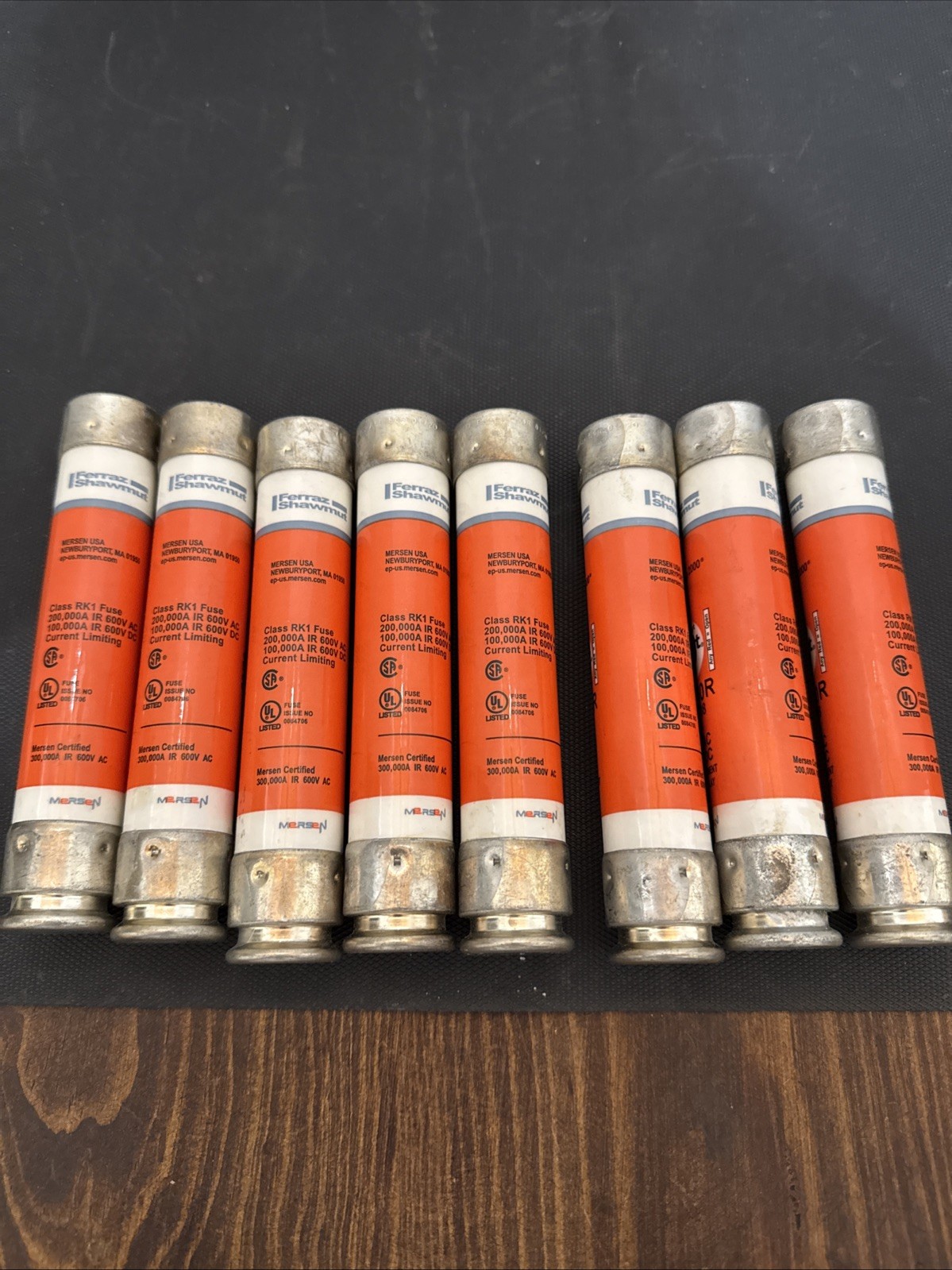Lot Of 8 – Ferraz Shawmut Smart Spot fuse A6D50R 50A 600V AC/DC Time Delay -NOS