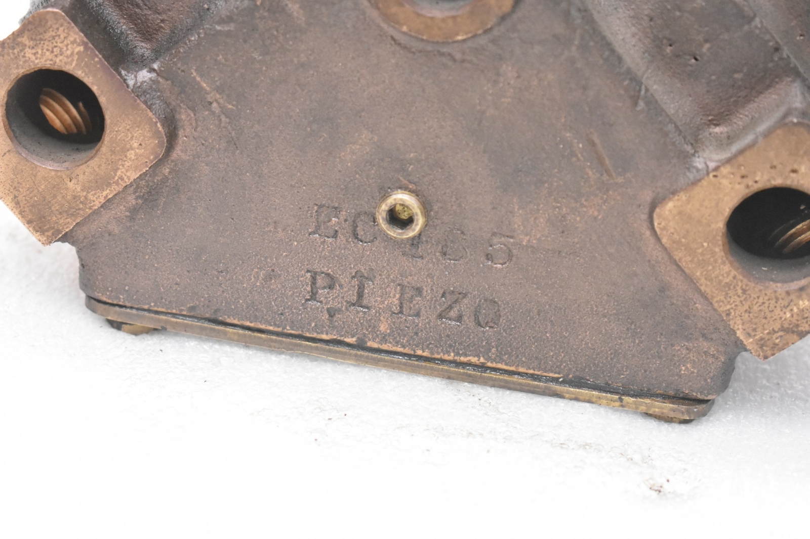 Piezo EC185 Angle Drive Unit, Gearbox, Shafts 1-1/4×1-3/4″ 90º