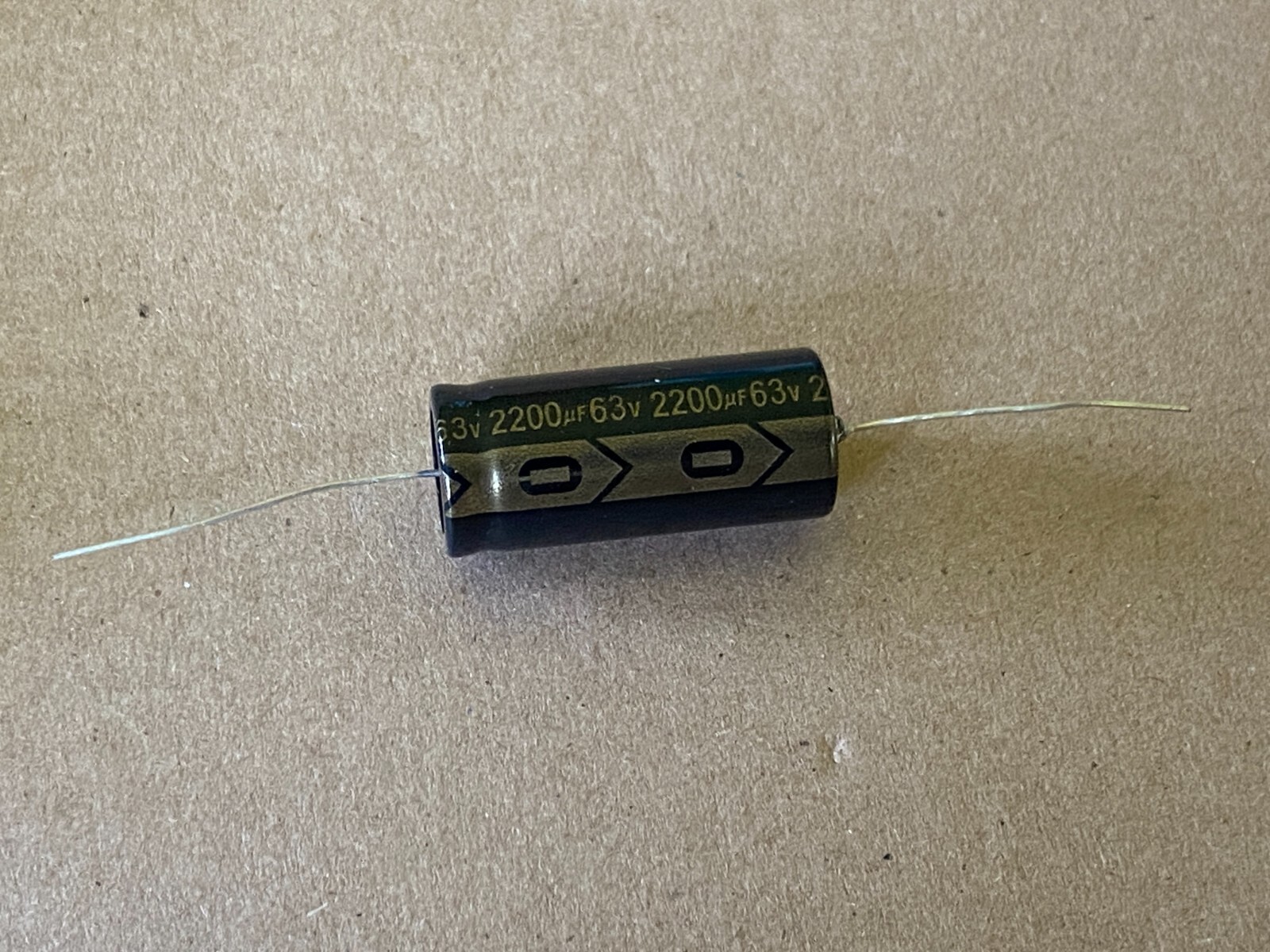 10pc Electrolytic Capacitor Axial 2000hr 105℃ RoHS 2200uF 63V φ18x40mm Supertech