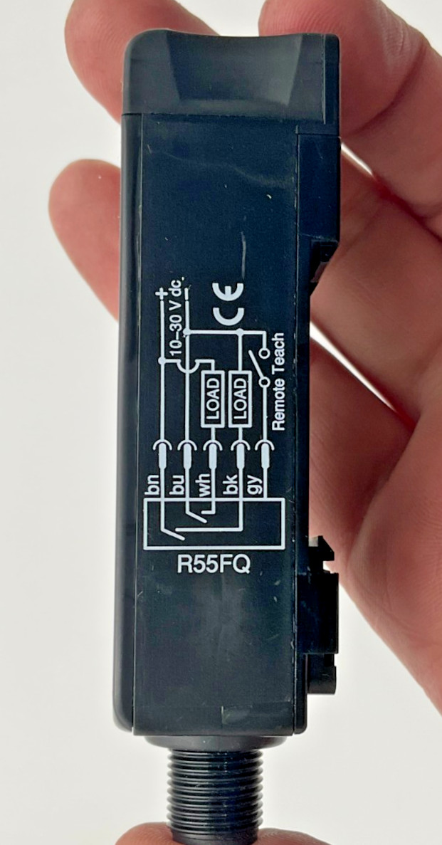 Banner R55FQ Photoelectric Sensor 10 to 30 VDC New (VT)