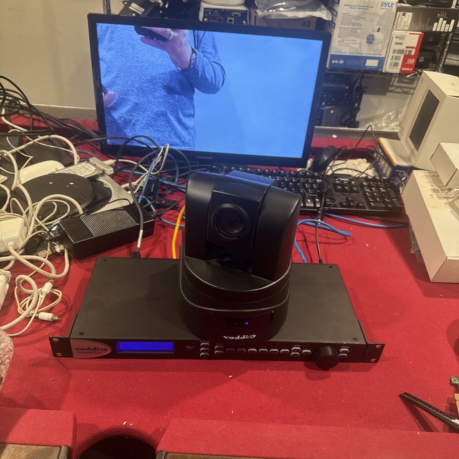 VADDIO CLEARVIEW HD-18 Video Camera, 998-6900-000 Complete