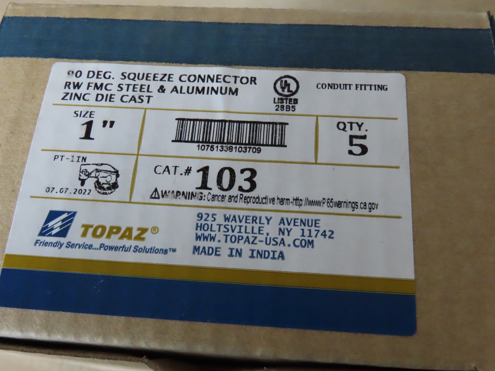 TOPAZ #103 90 DEG SQUEEZE CONNECTOR 1″ Zinc Die Cast (Pack of 5)