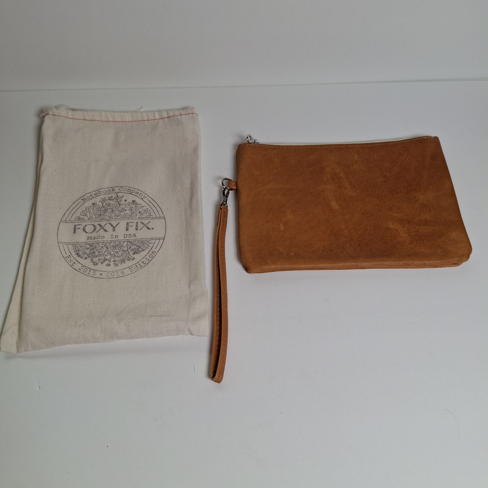 Foxy Fix Leather Wristlet Top Zip 6.5 X 9 Tan Pencil Supply Pouch Carry