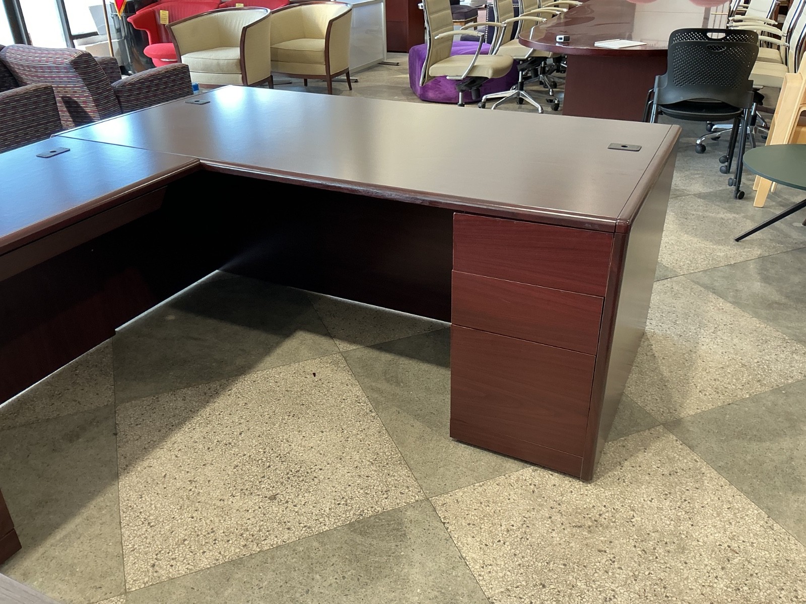 6′ x 7′ L shape desk by HON in Mahogany Laminate – Left Hand
