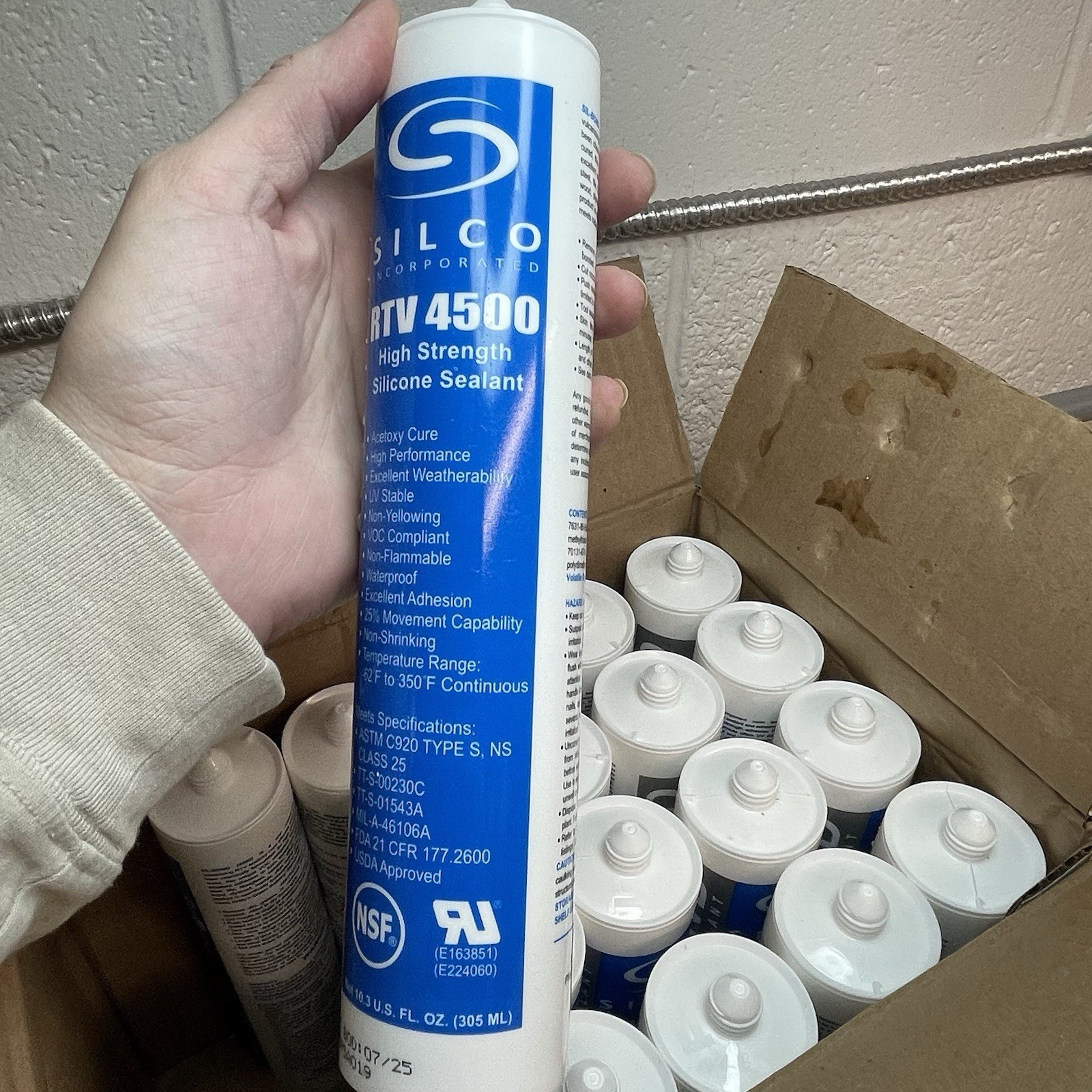 PACK OF 6 RTV 4500 Silicone Sealant Adhesive White 10.3oz – Sil-bond