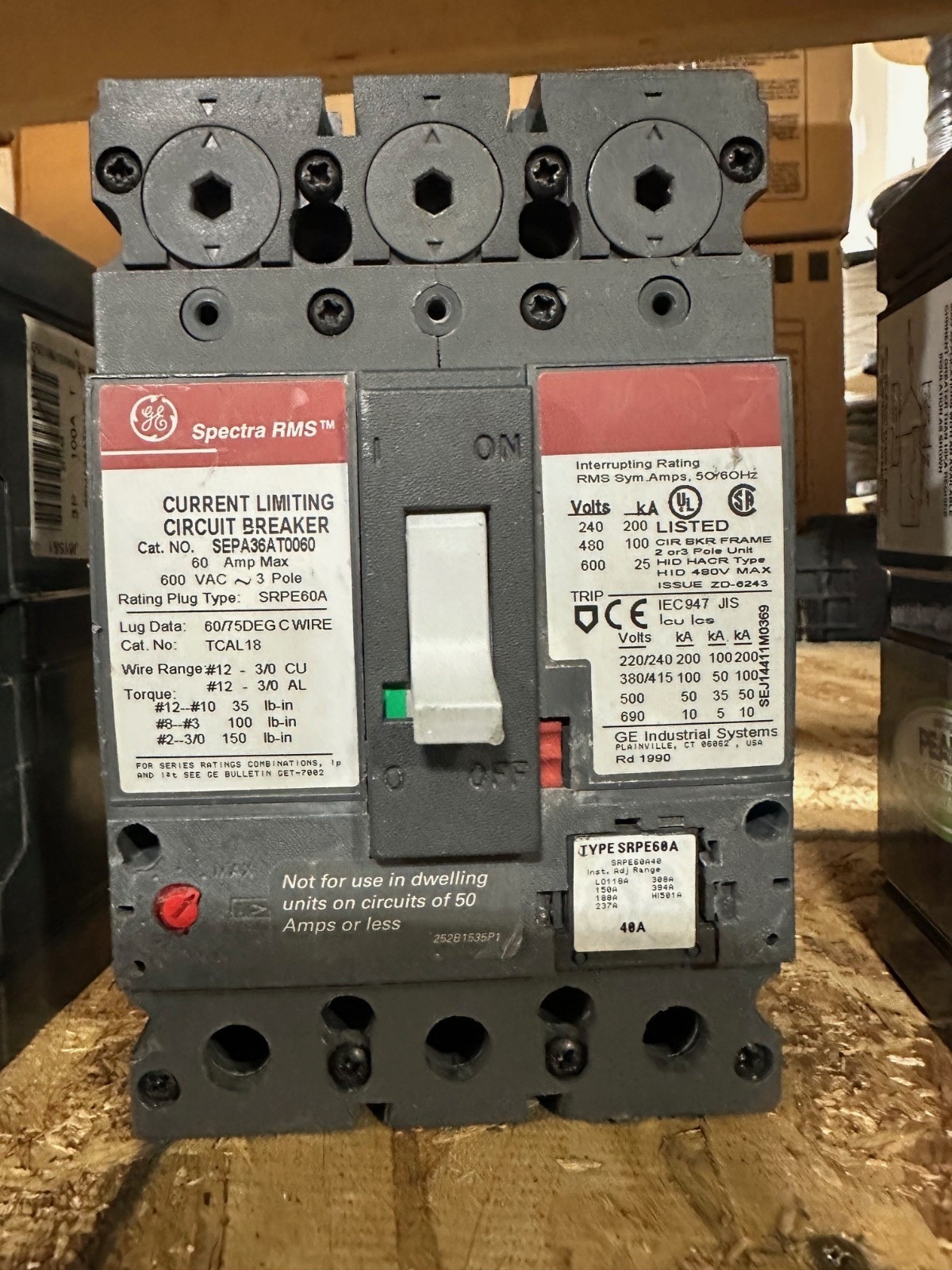 GE SEPA36AT0060 40-amp trip