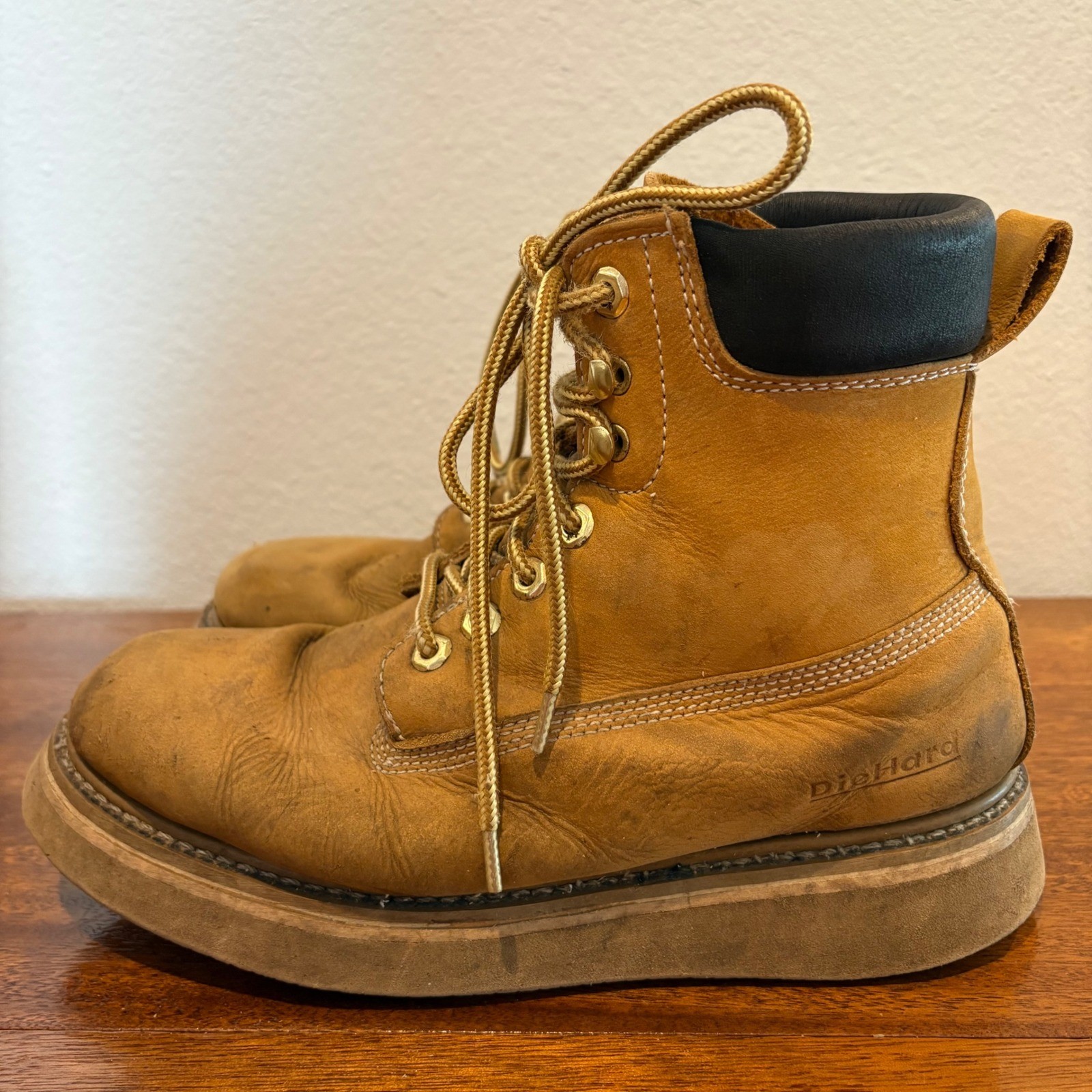 DieHard Work Boots Tan Leather Lace Up Lace Up Cap Toe Mens Workwear Size 7.5 D