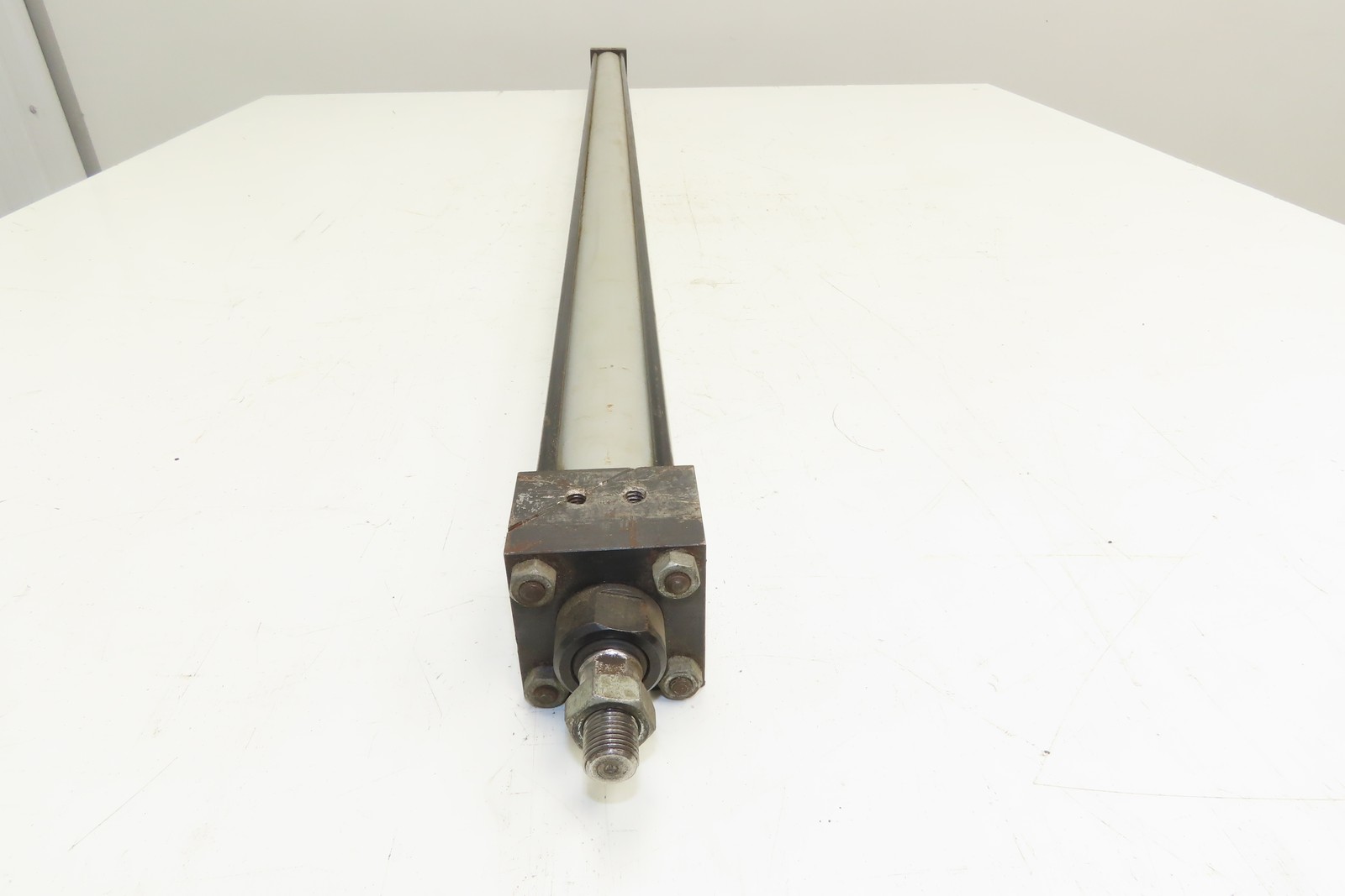 Norgren J0177A2 J-Series Pneumatic Air Cylinder 2.5″ Bore 42″ Stroke 150 PSI