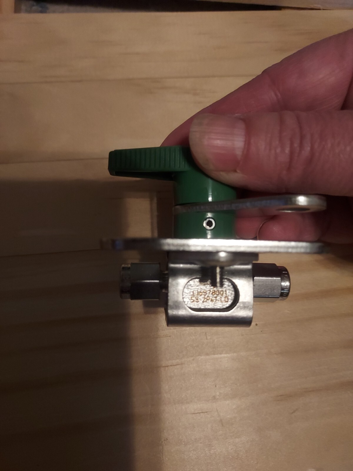 Swagelok SS-2P4T-LD 1/4″ Ball Valve (New)