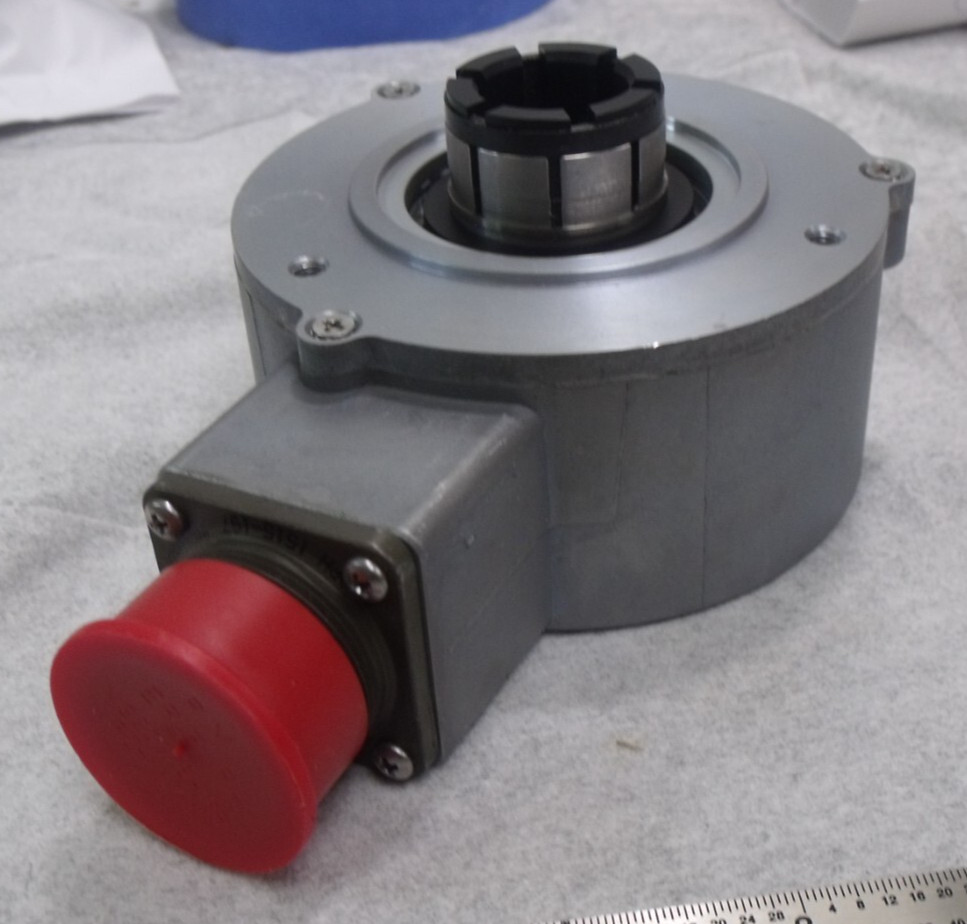 New BEI HS35F-20MM-R2-SS-25.000-T10-ABZC-28V/V-SM18-S Encoder