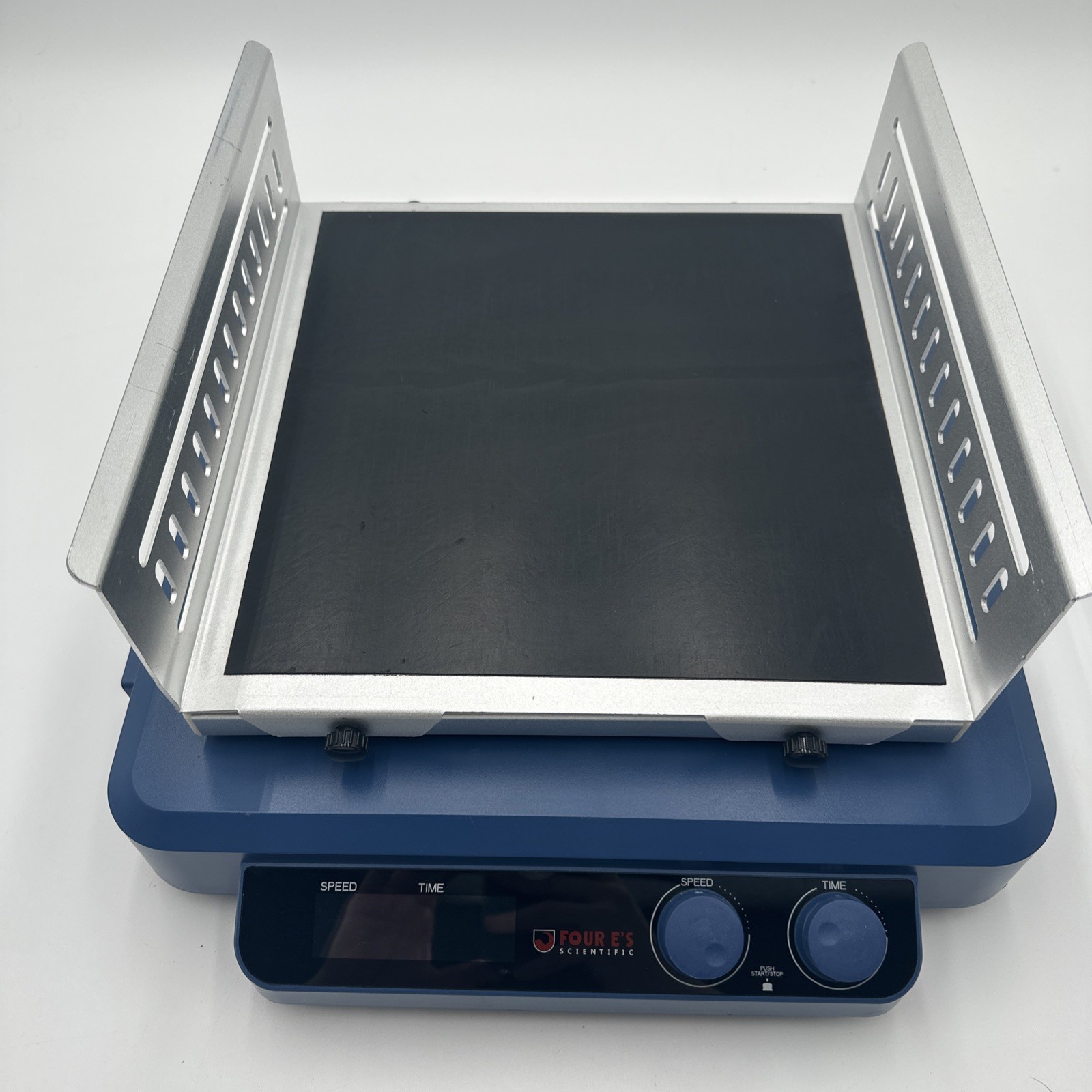 Lab Orbital Shaker Linear Orbital Digital 20-500RPM Base Platform ONLY untested