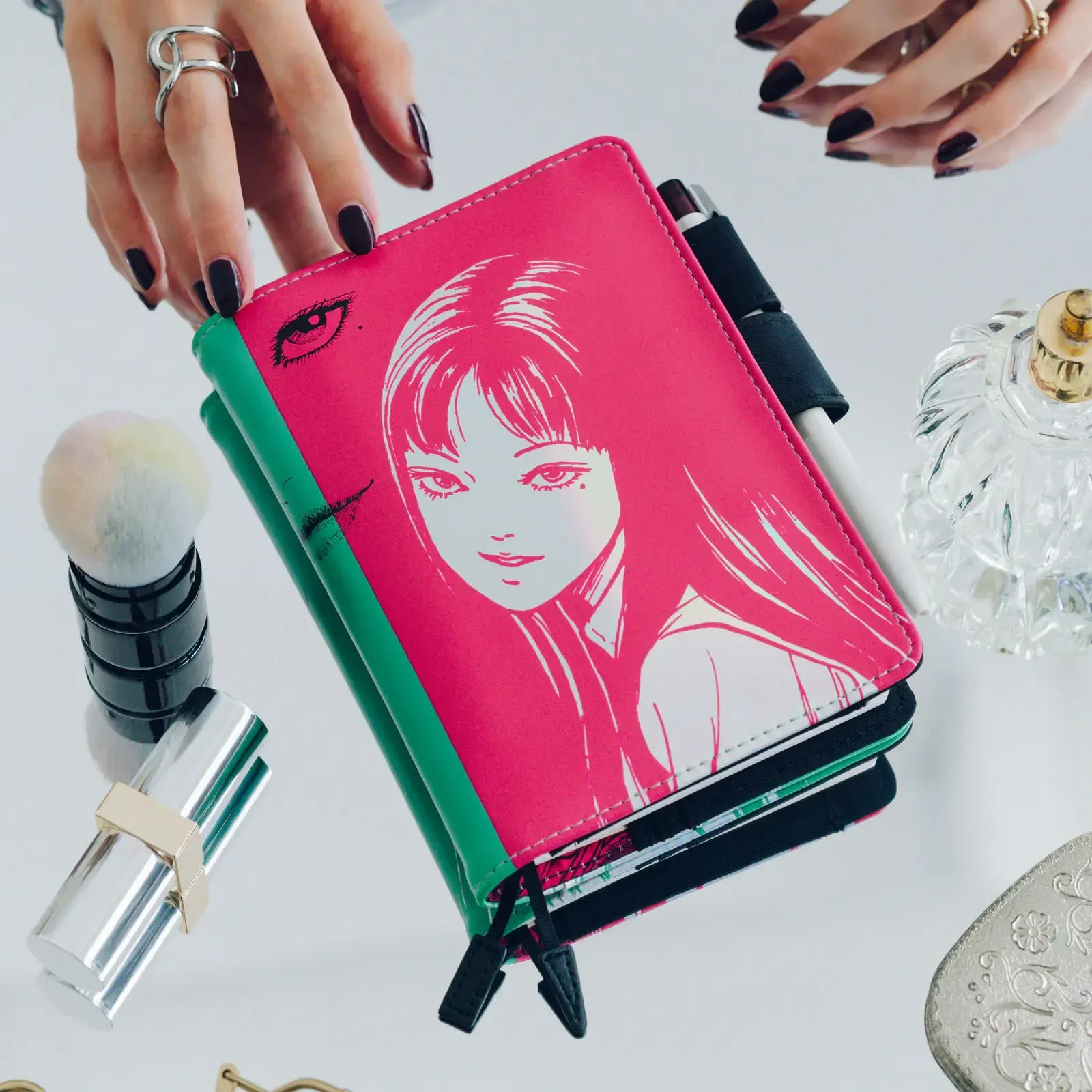 HOBONICHI TECHO Tomie by Junji Ito Smirk A6 Original Cover New Japan