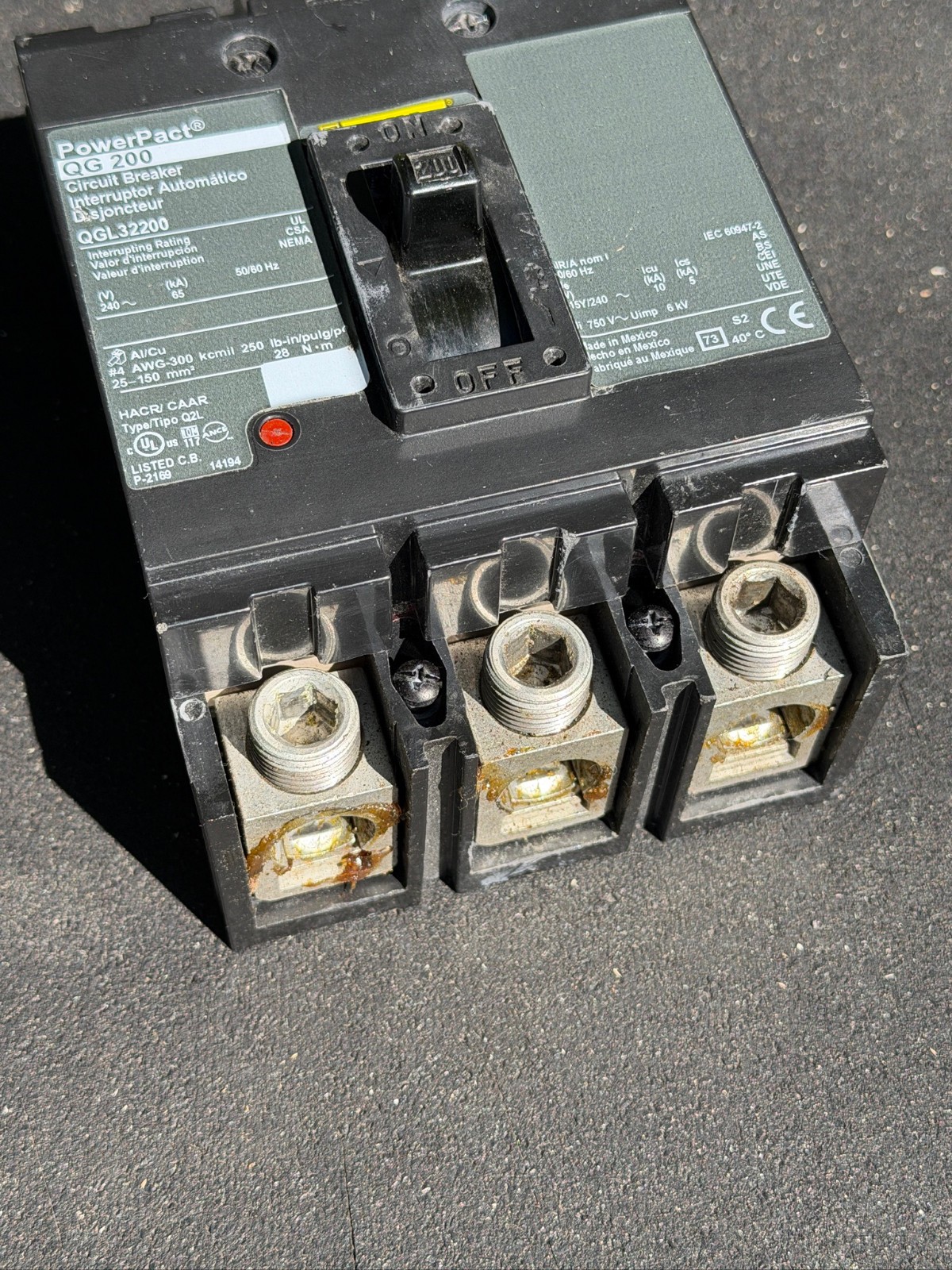 Square D PowerPact QG 200 QGL32200 200A 3P Circuit Breaker * Warranty *
