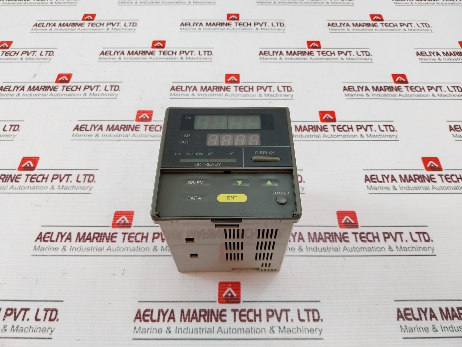 YAMATAKE C210DA00501 Digital Indicating Controller AC100-240V 50/60HZ