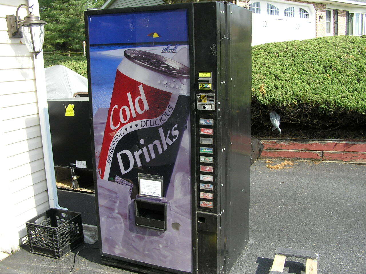 ROYAL VENDORS 552, 376, 272, 200 SODA MACHINE MERLIN 2000 CONTROL BOARD