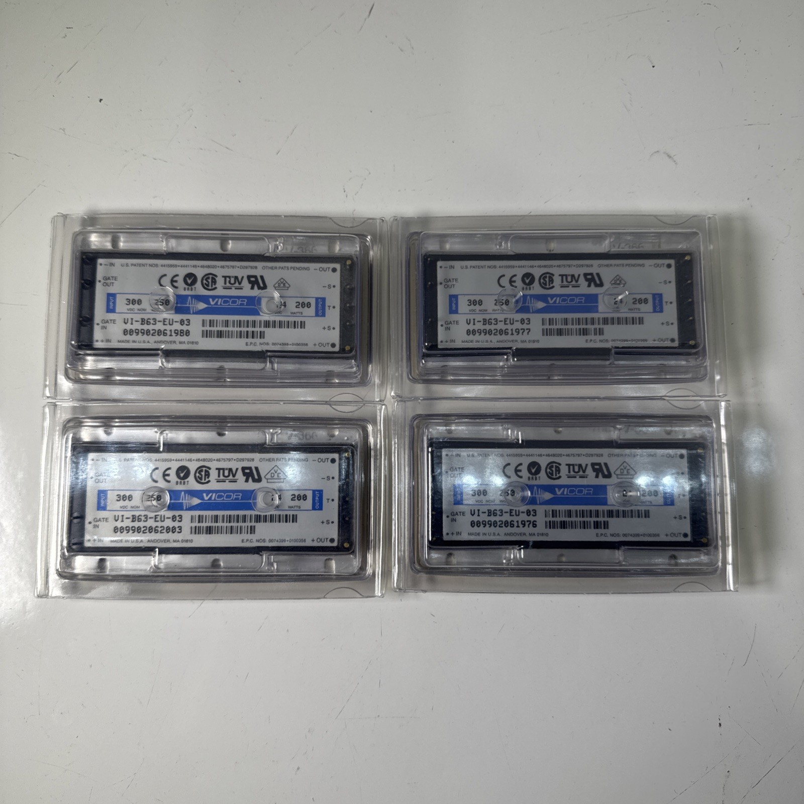 VICOR VI-B63-EU-03 Power Module Supply 200W max LOT OF 4