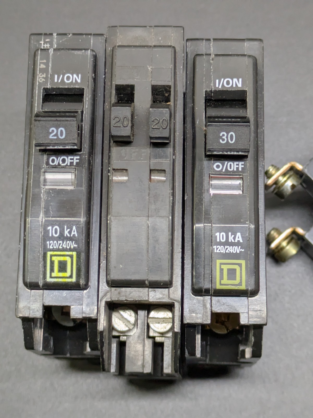 Square D Circuit Breakers Lot of 25: QO 20A 30A Single Pole Tandem Plug/Bolt On