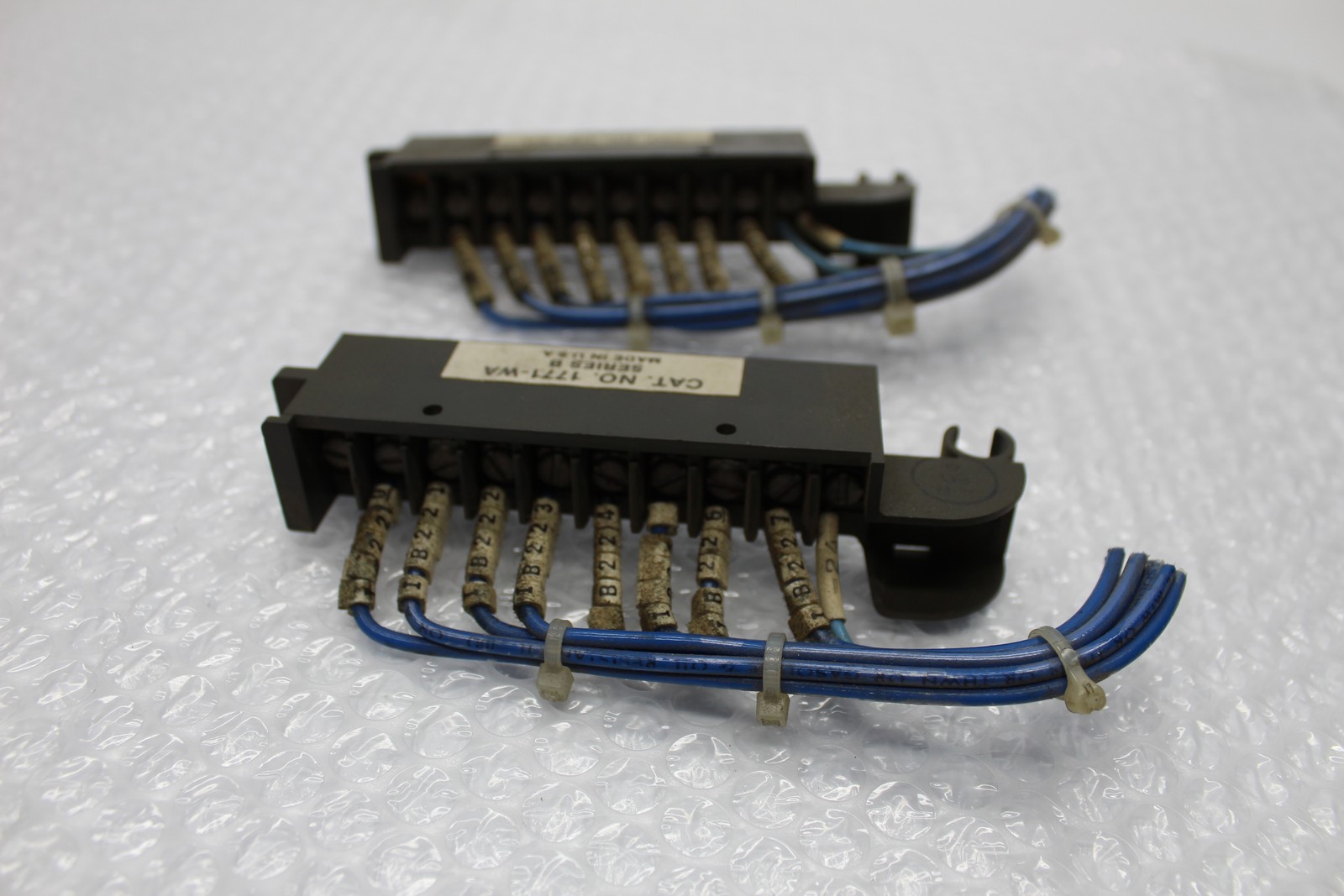 ALLEN BRADLEY 1771-WA SWING ARM LOT OF 2 UNMP
