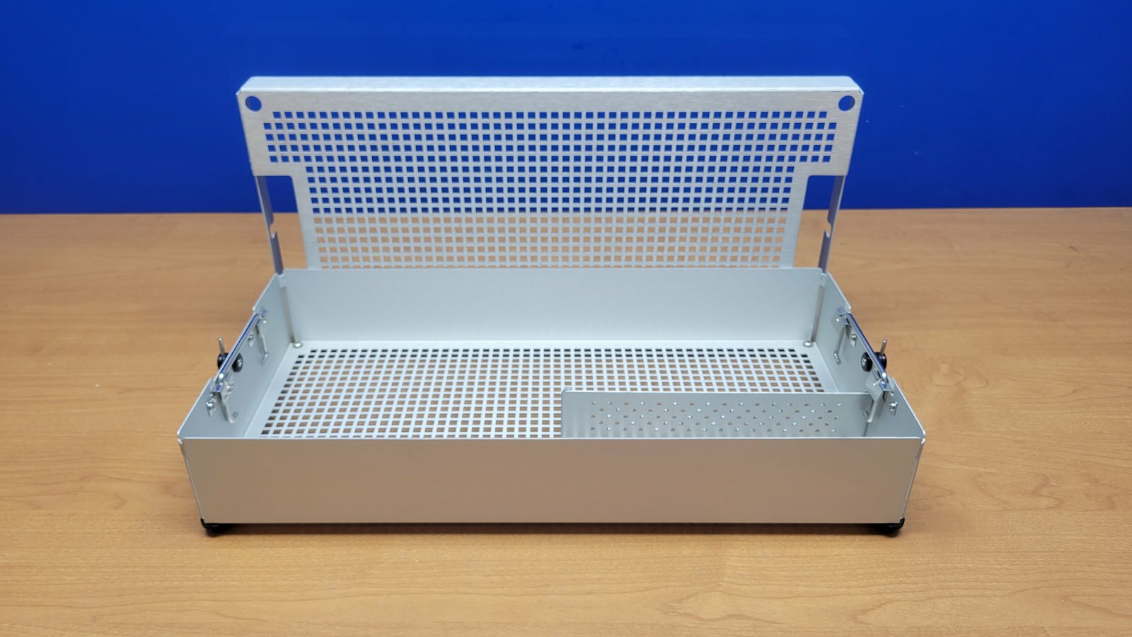 MICROMEDICS IN-2880 STERILIZATION CASE 20″ X 10″ X 3″