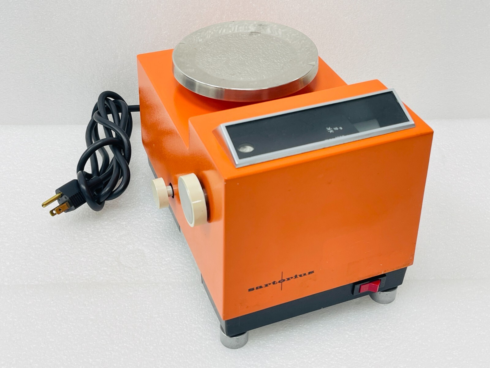 Sartorius Type 1104 SARTORIUS-WERKE GMBH w/ Power Cord – Used
