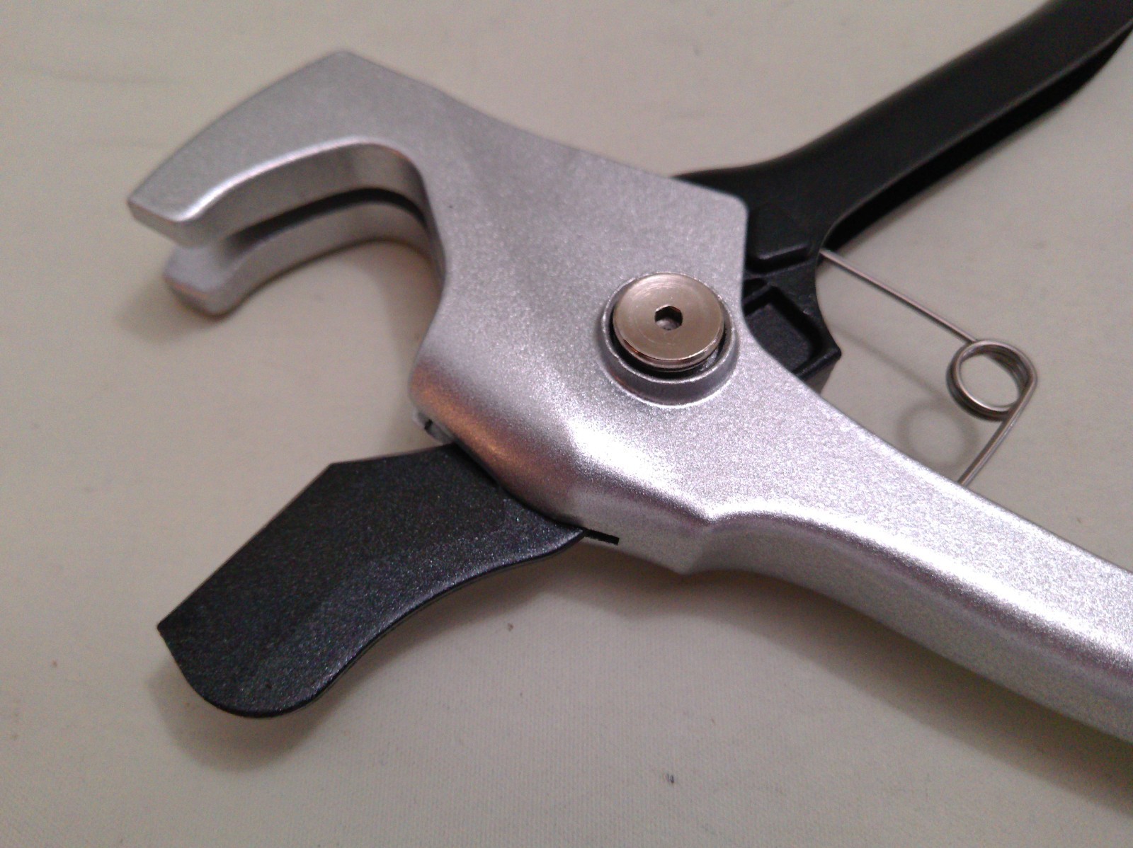 2 Pack 0-35mm Metal PVC Pipe / Tube Cutter, Cuts Up to 1.34 inches