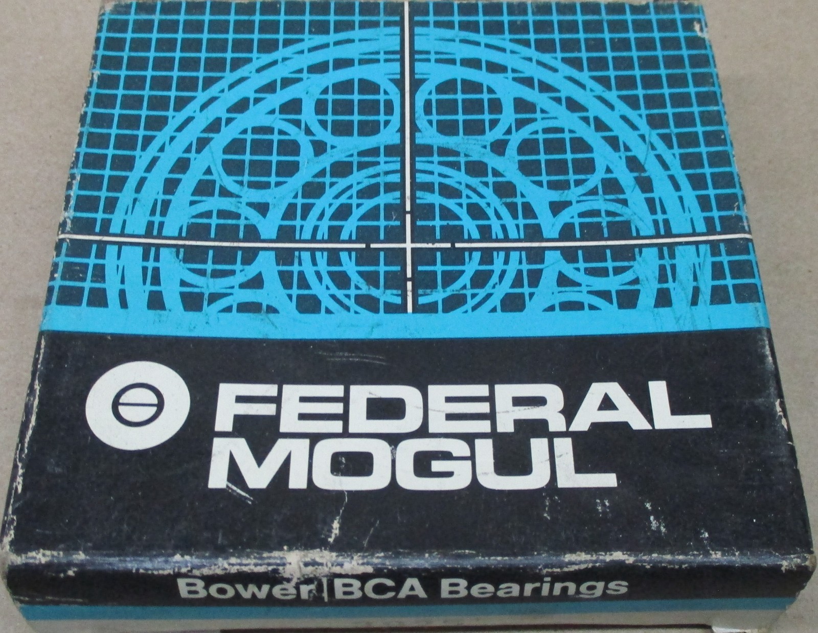 BRAND NEW FEDERAL MOGUL BOWER/BCA ROLLER BEARING CUP RACE 3925