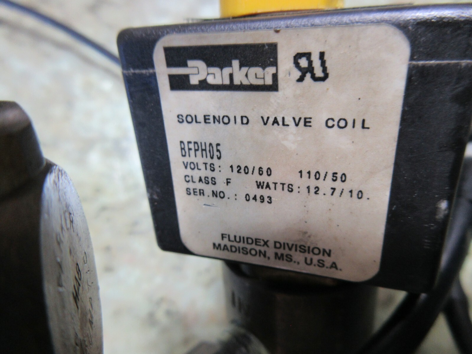 PARKER SOLENOID VALVE COIL BFPH05 MAZAK QT-35N CNC D4F20C1108ABF 04F20C1108ABF