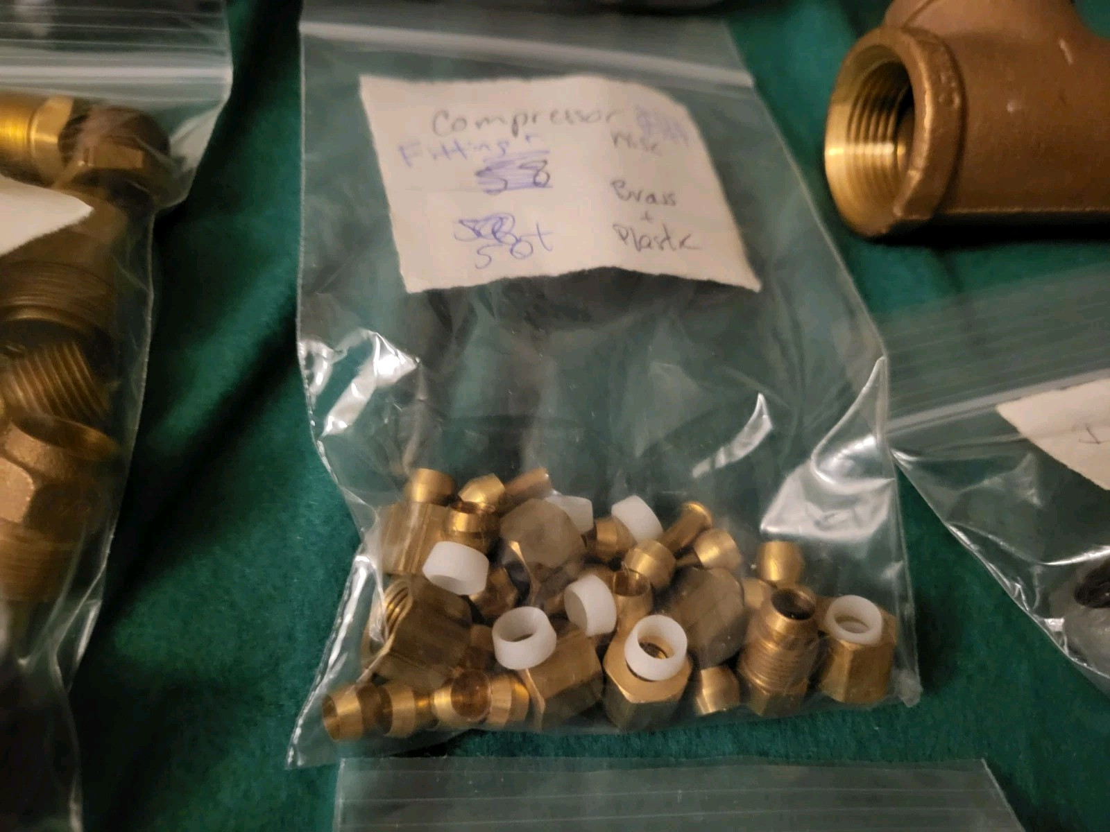 HUGE LOT OF BRASS FITTINGS, CONNECTORS FEW PLASTIC, IRON OVER 340 PIECES 24LBS