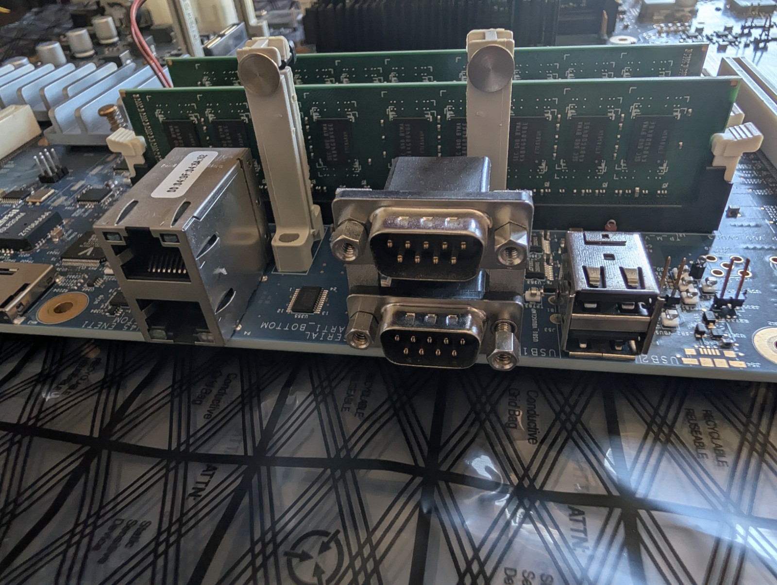 Freescale / NXP T4240-QDS Development System And Test System