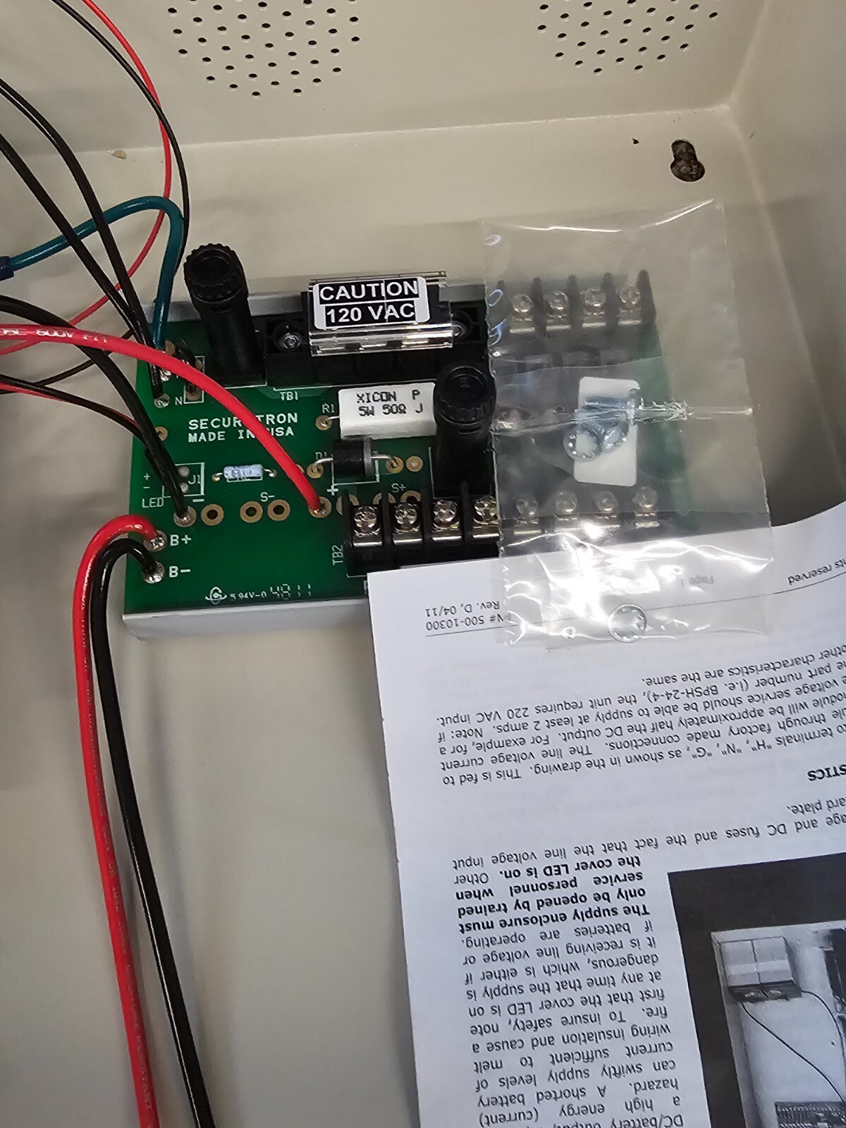 Securitron ASSA ABLOY BPS 24 2 Power Supply 12 24V VDC 2 Amp 2A Fire Alarm Box